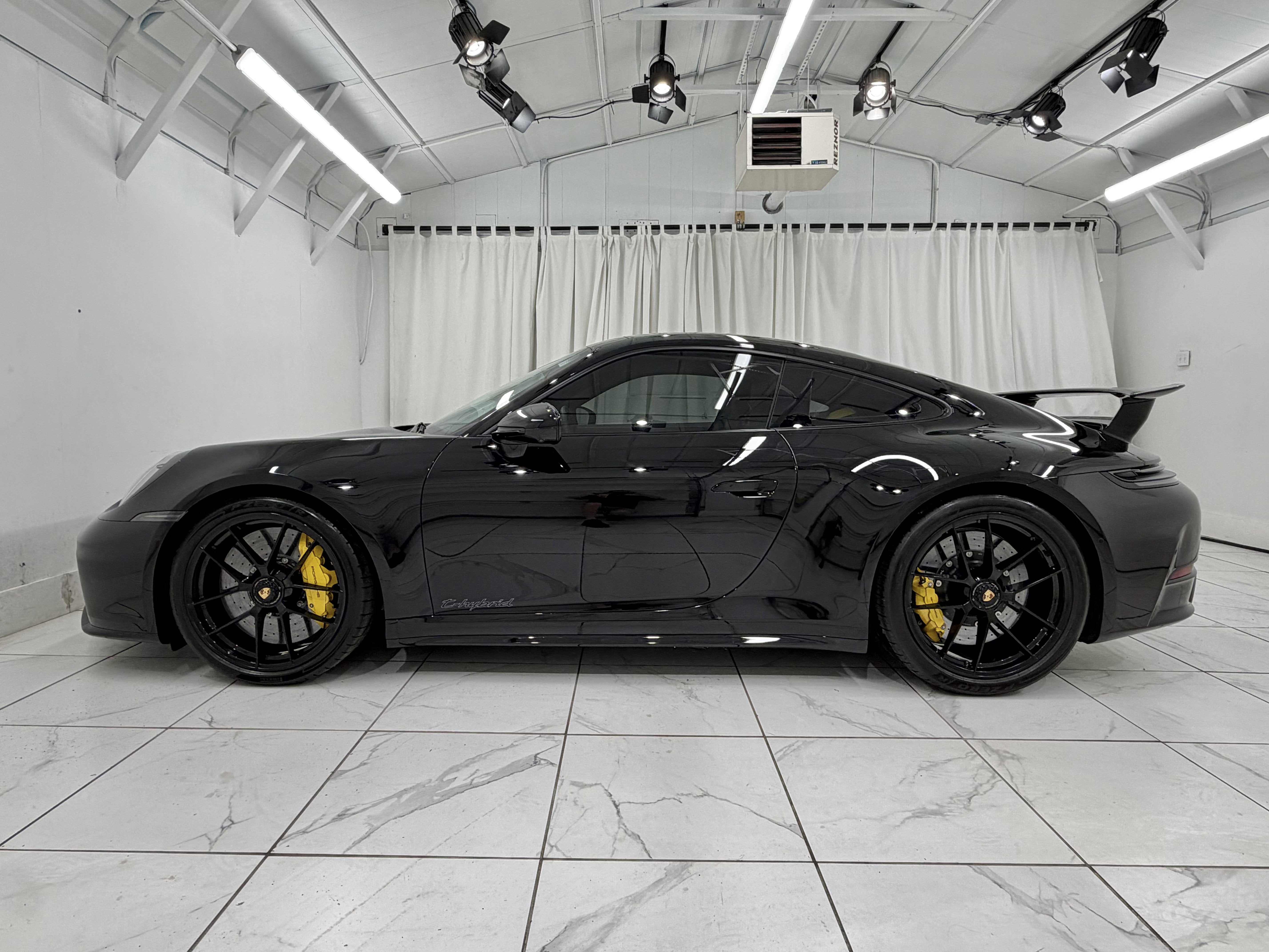 2026 Porsche 911 Carrera Gts