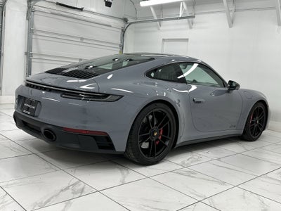 2024 Porsche 911 Carrera 4 GTS