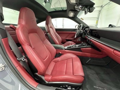 2024 Porsche 911 Carrera 4 GTS