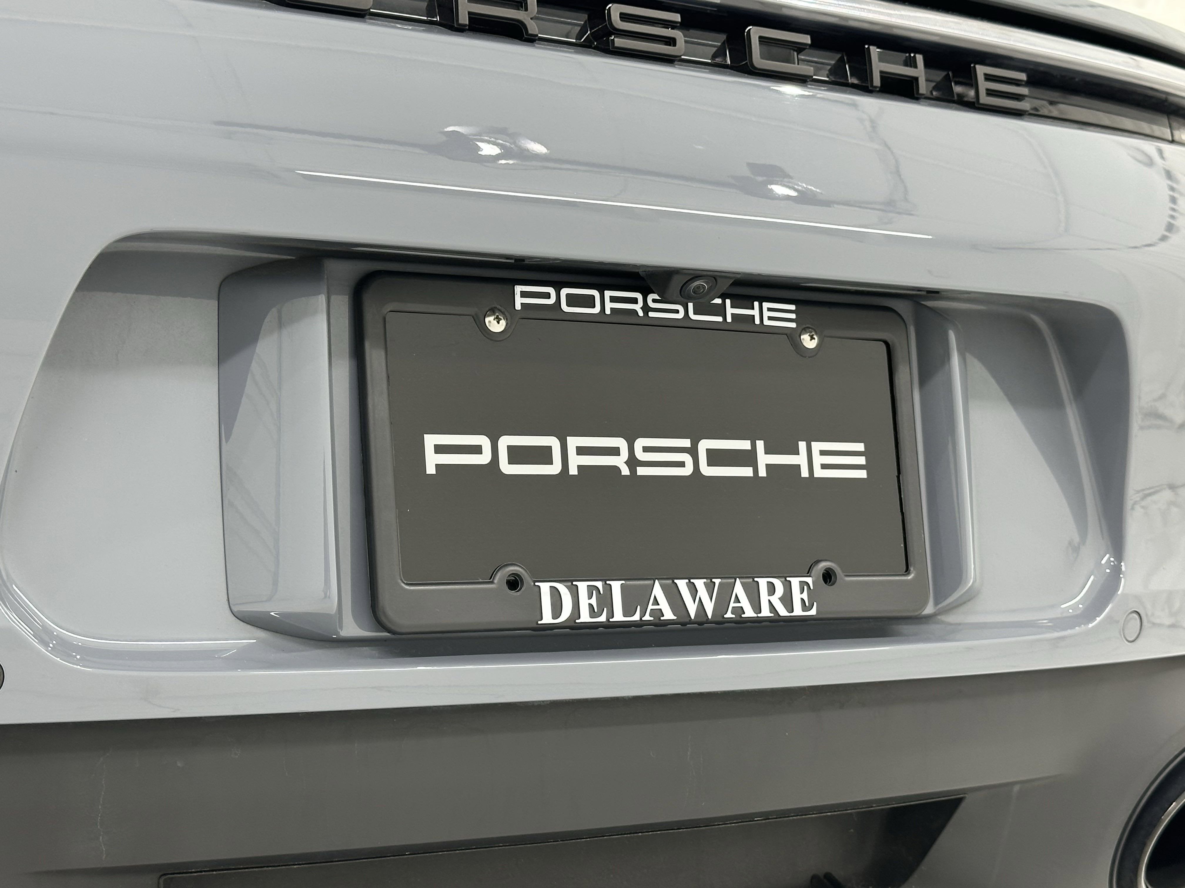 2024 Porsche 911 Carrera 4 GTS