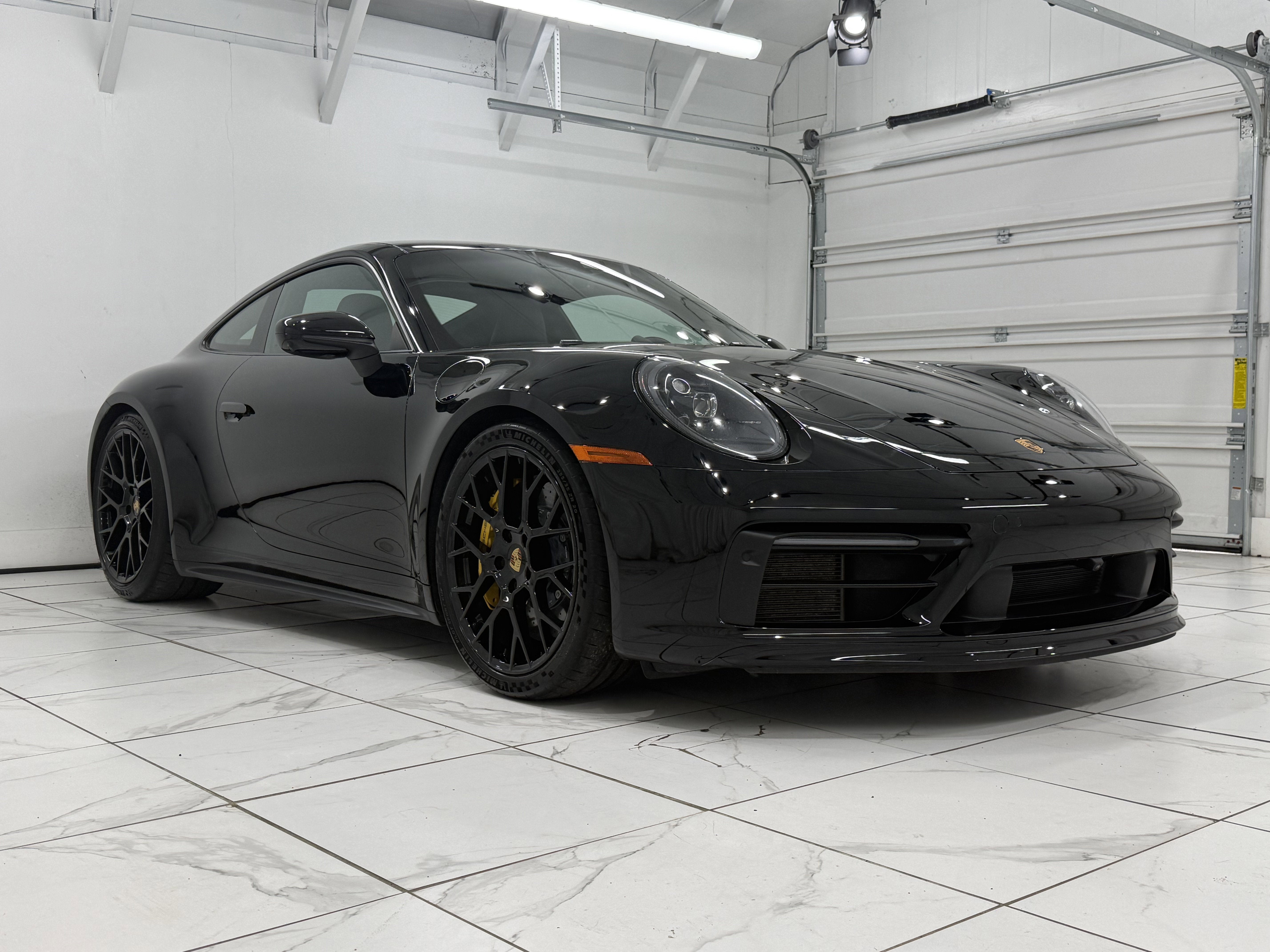 2023 Porsche 911 Carrera GTS
