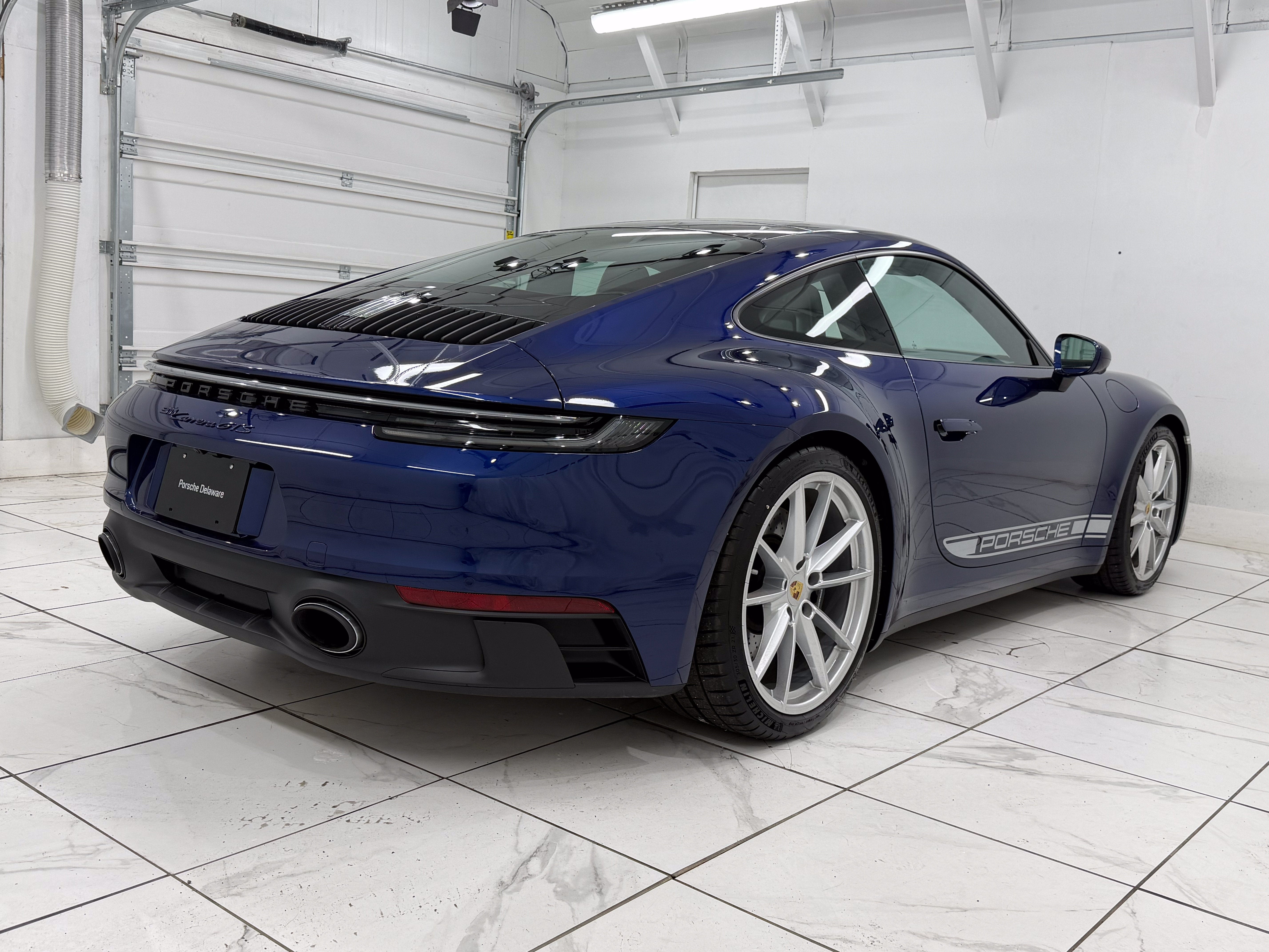 2024 Porsche 911 Carrera Gts