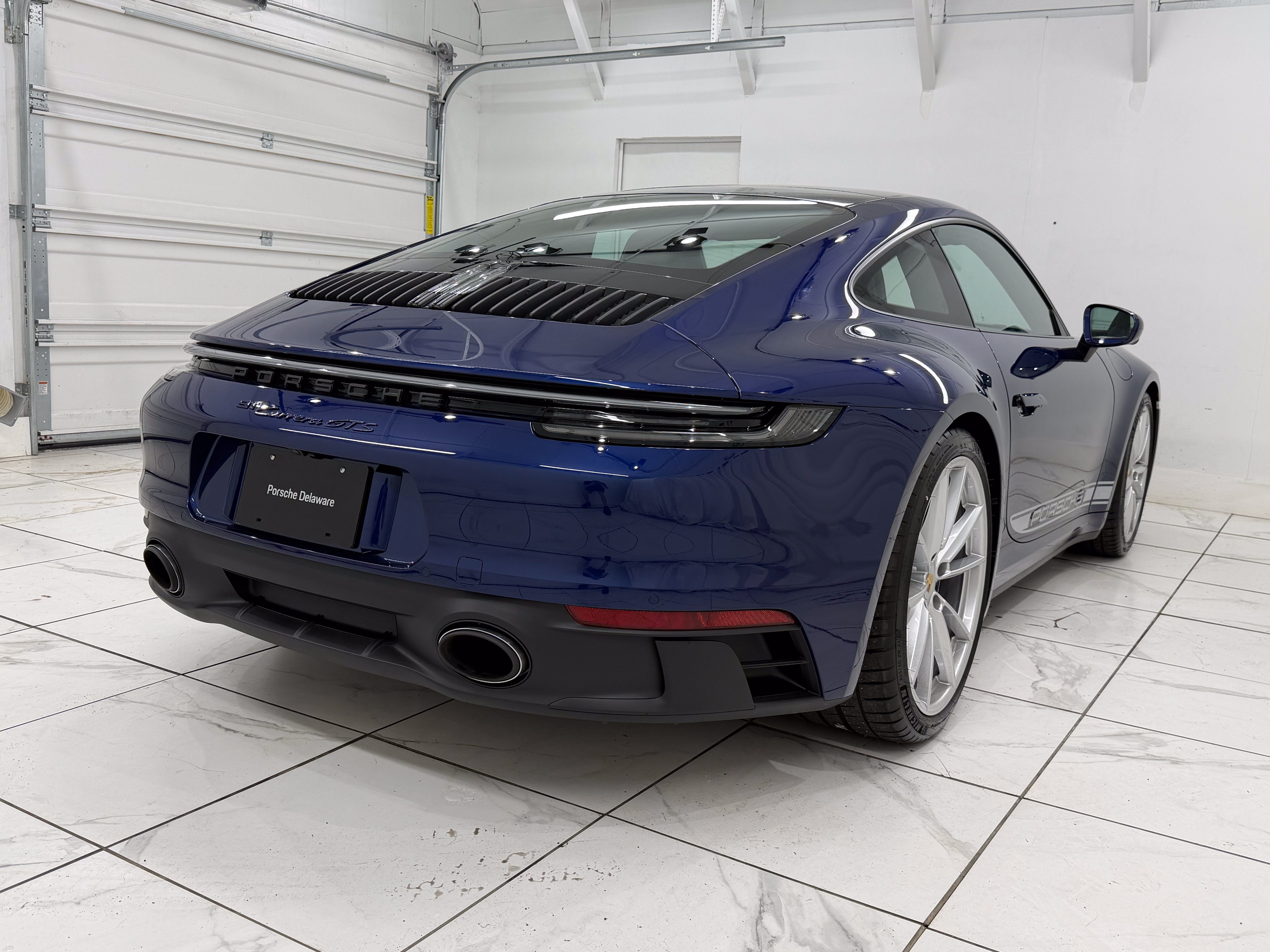 2024 Porsche 911 Carrera Gts