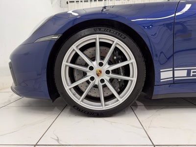 2024 Porsche 911 Carrera Gts