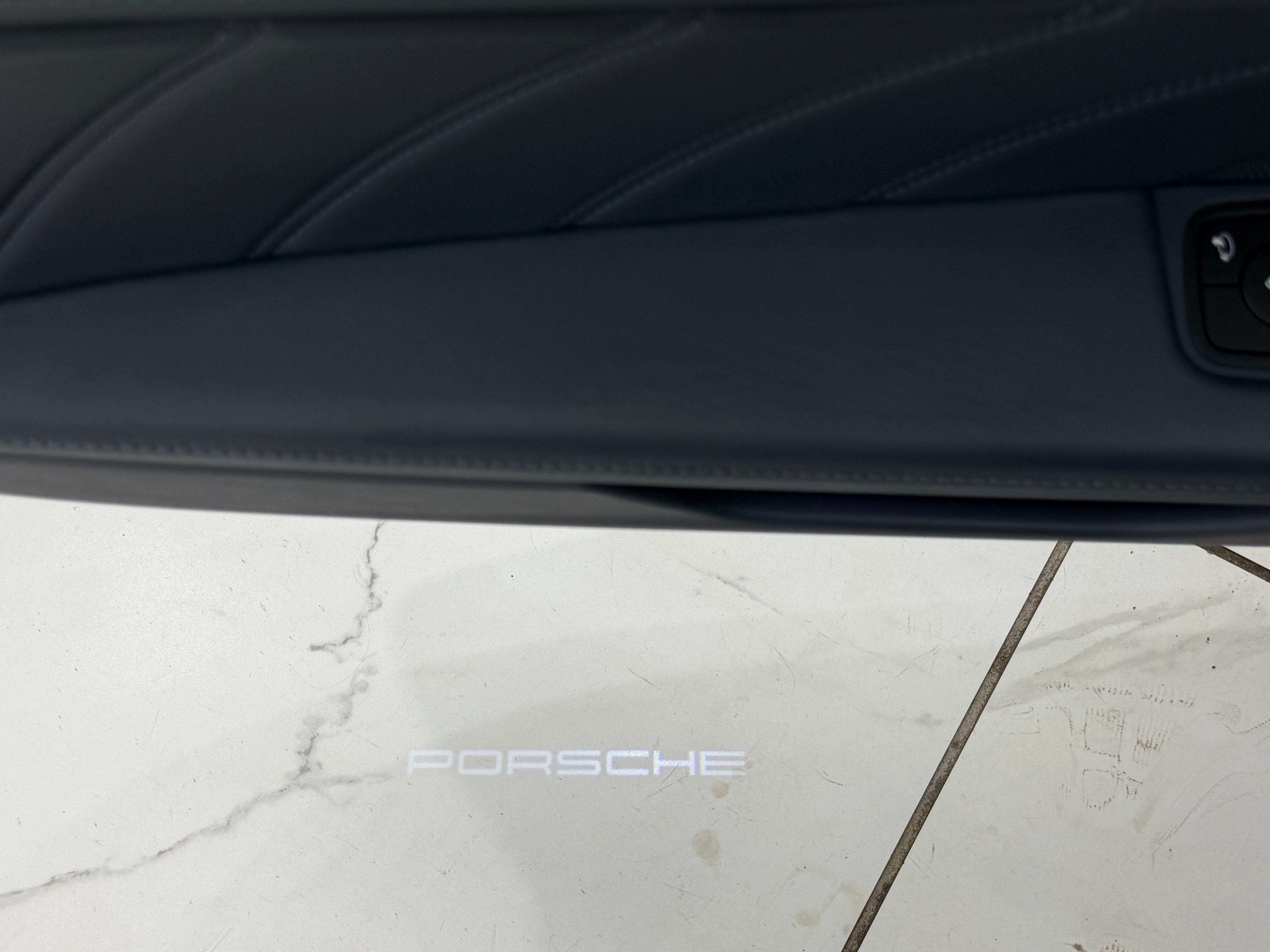 2024 Porsche 911 Carrera Gts