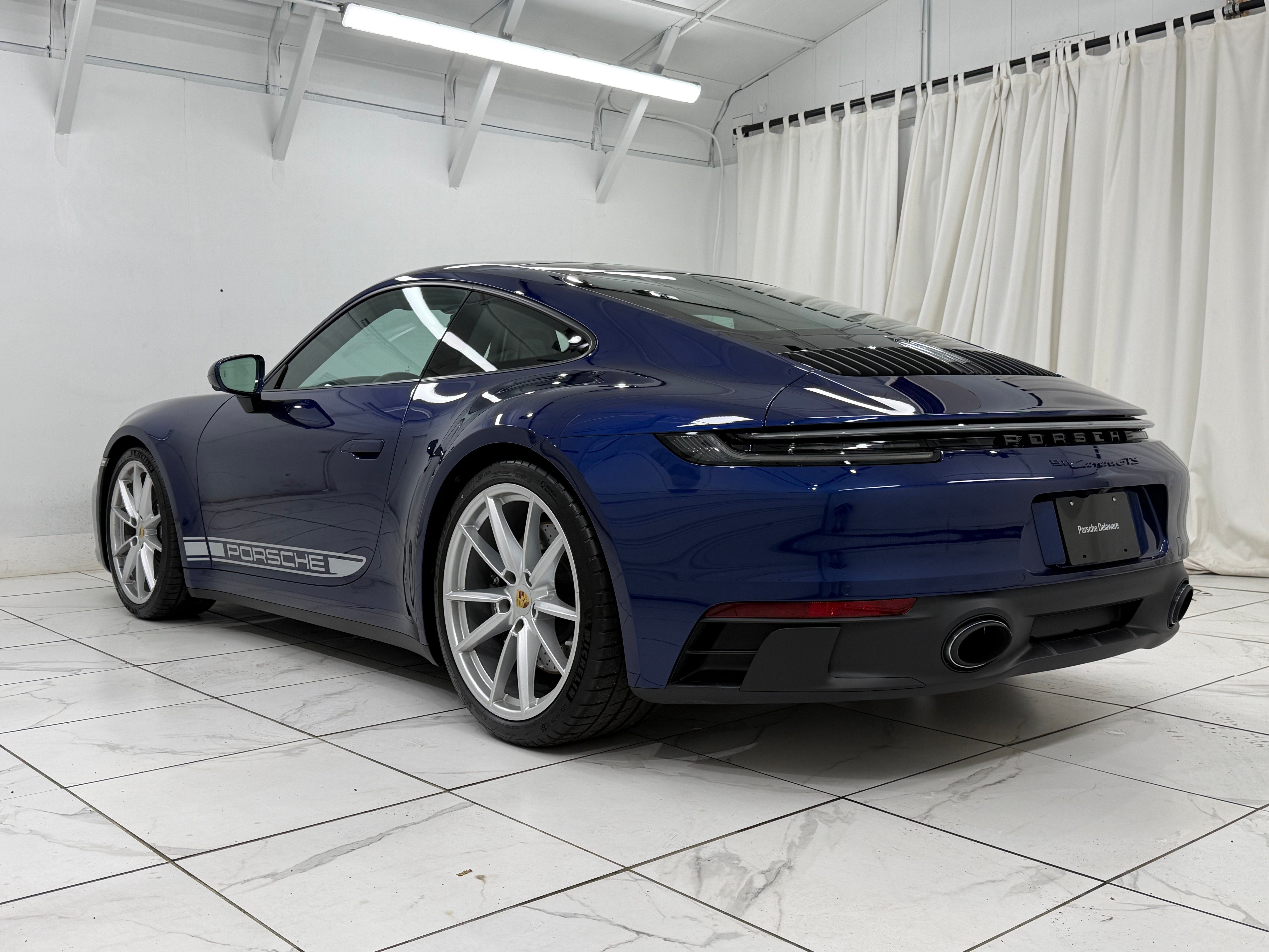 2024 Porsche 911 Carrera Gts