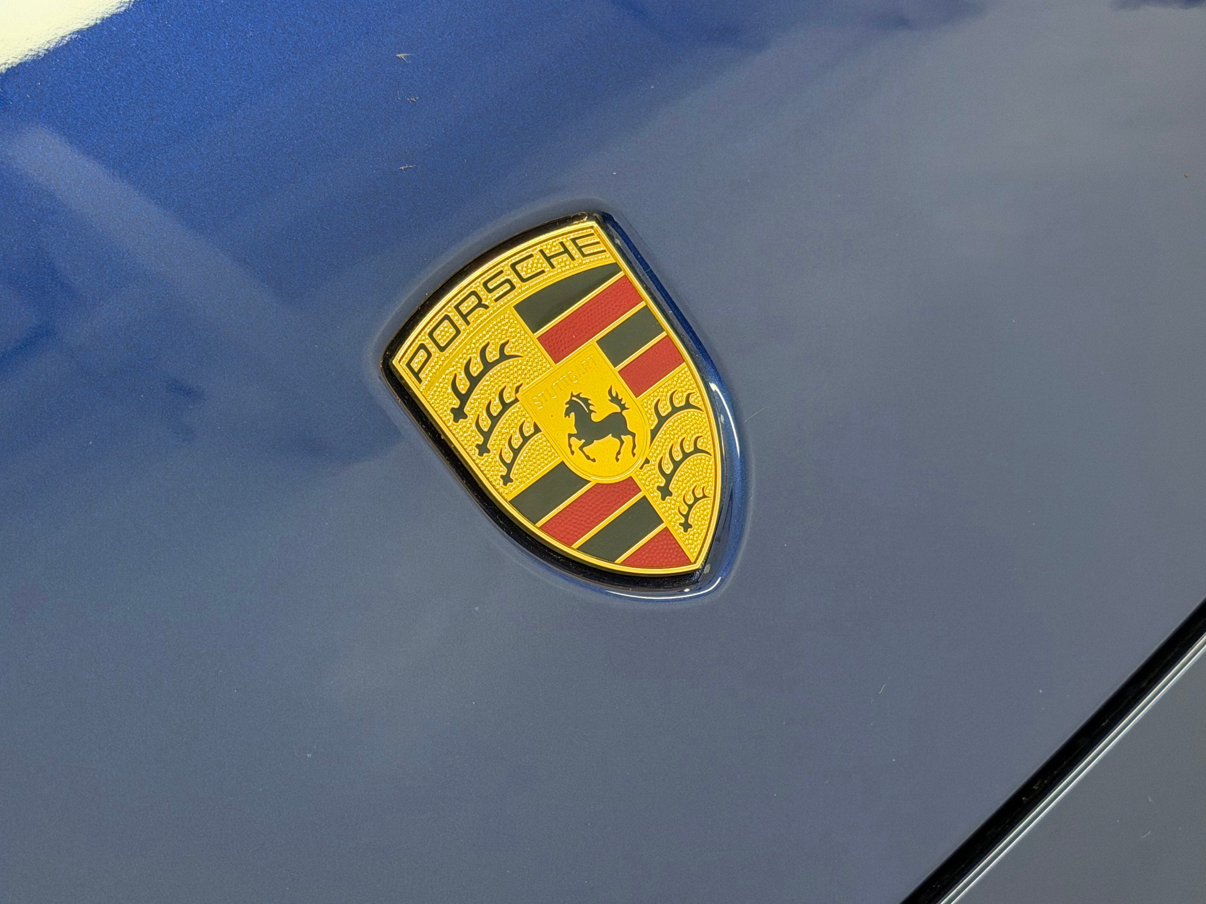 2024 Porsche 911 Carrera Gts