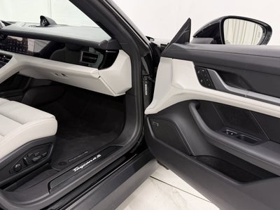 2024 Porsche Taycan 4S