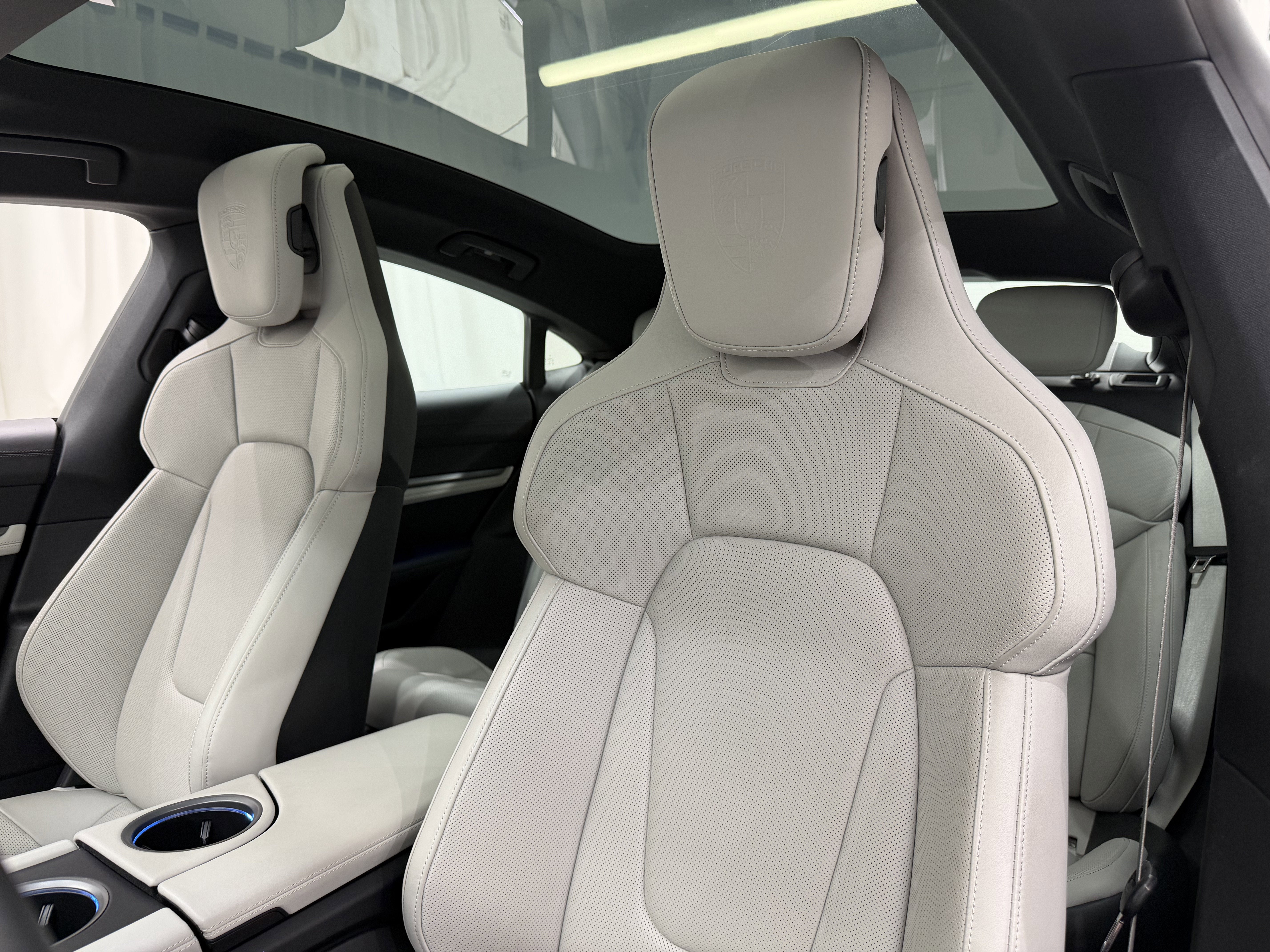 2024 Porsche Taycan 4S