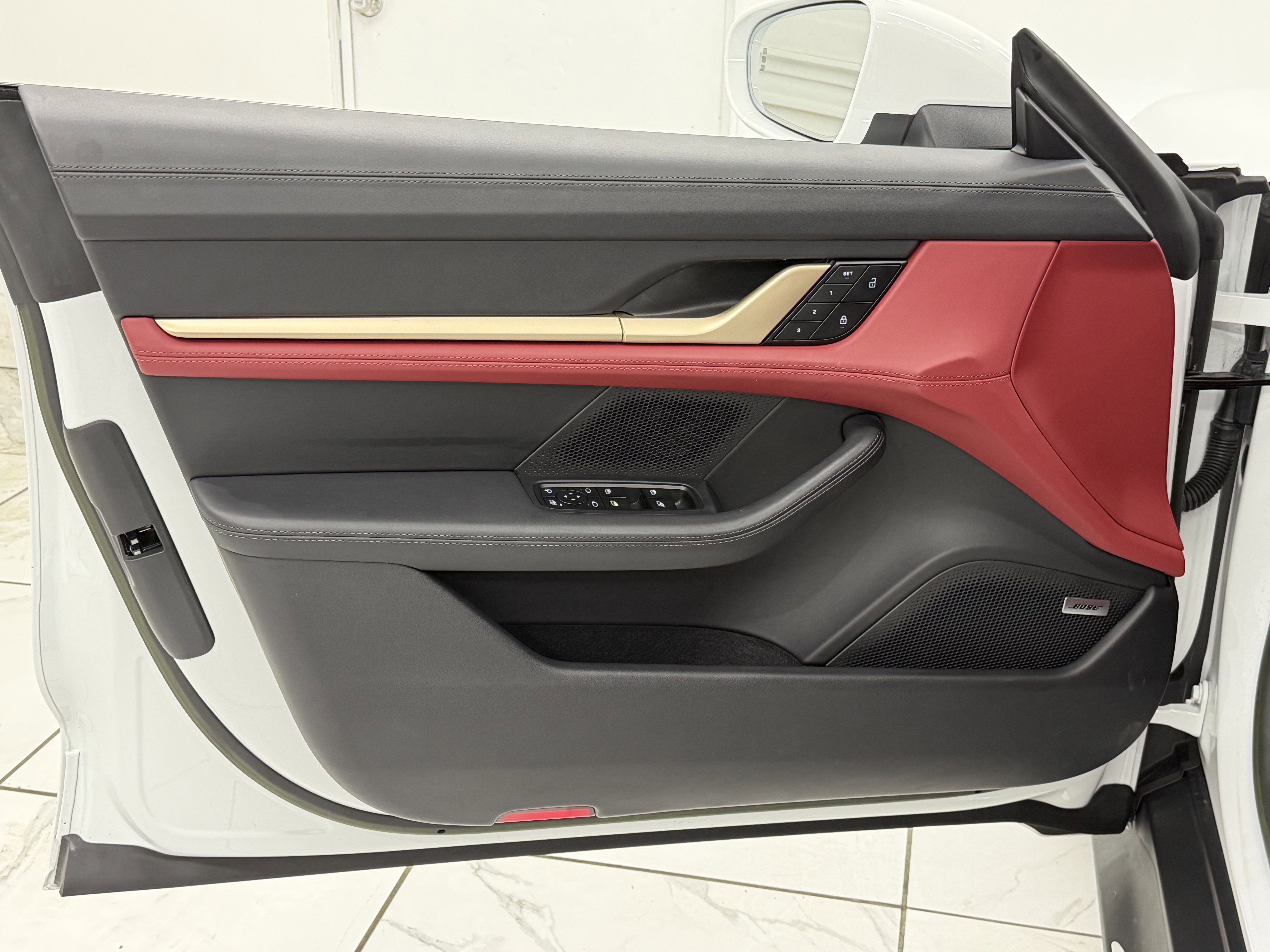 2023 Porsche Taycan 4S