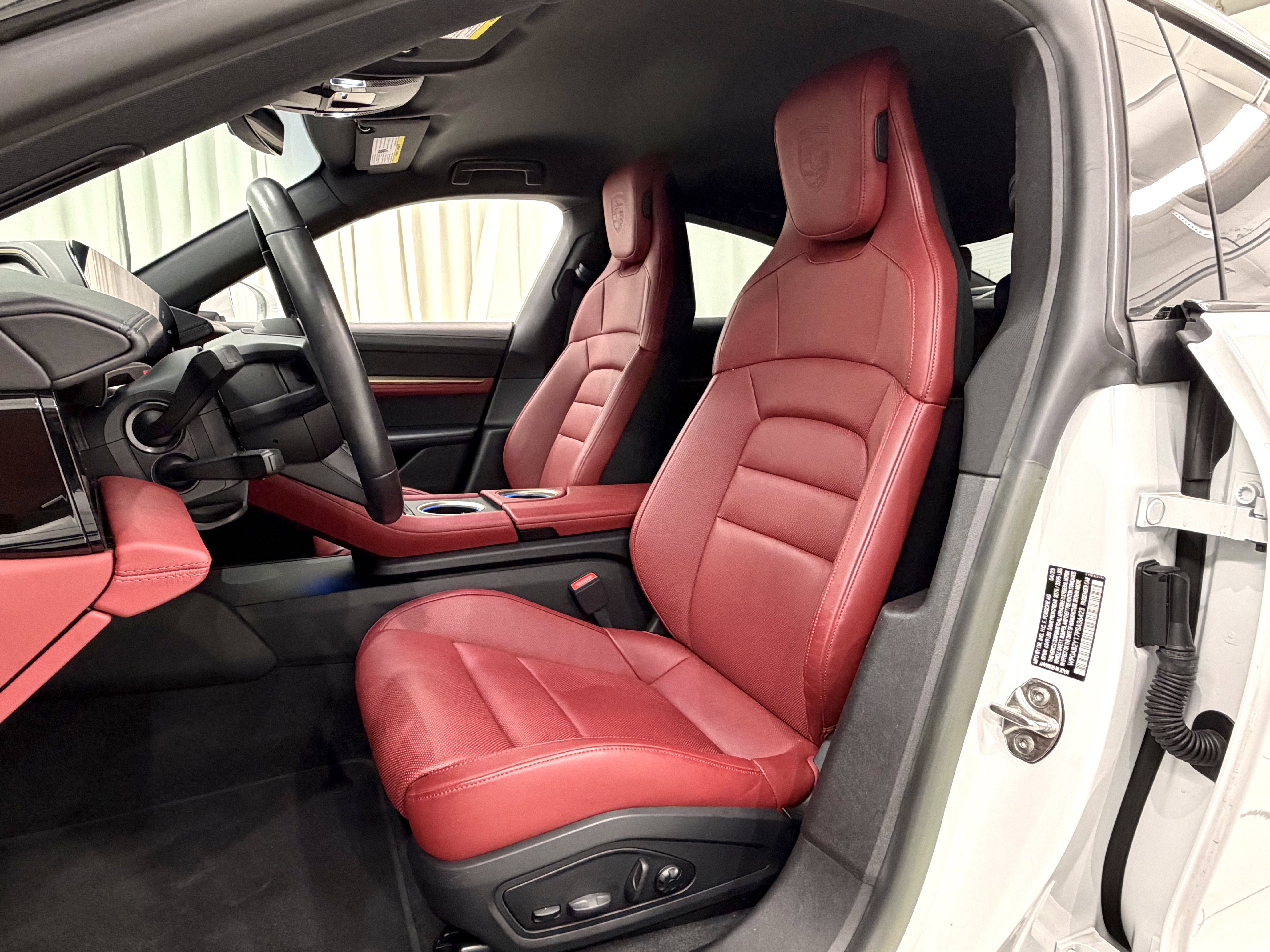 2023 Porsche Taycan 4S