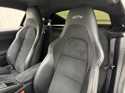 2020 Porsche 718 Cayman GT4