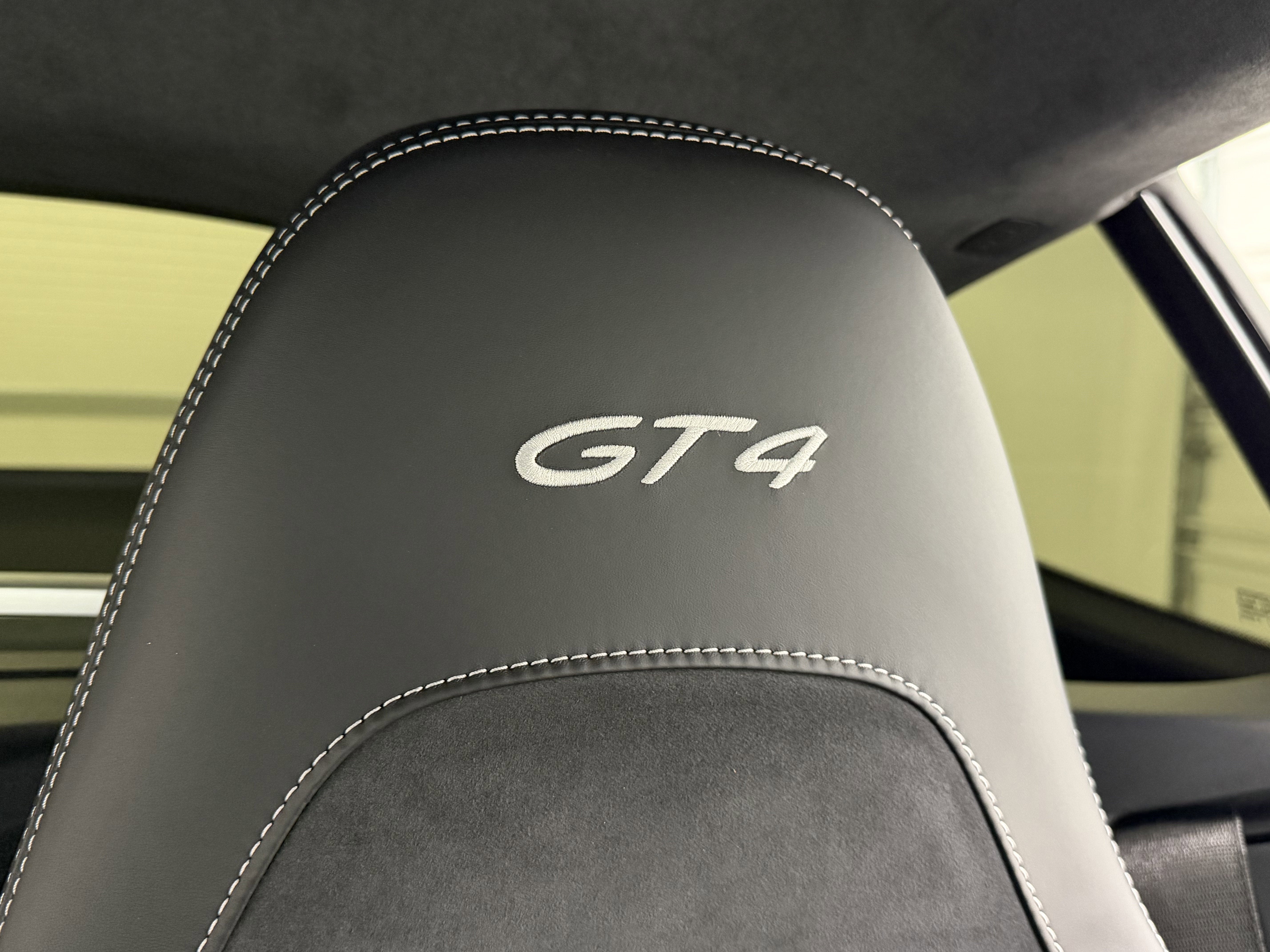 2020 Porsche 718 Cayman GT4