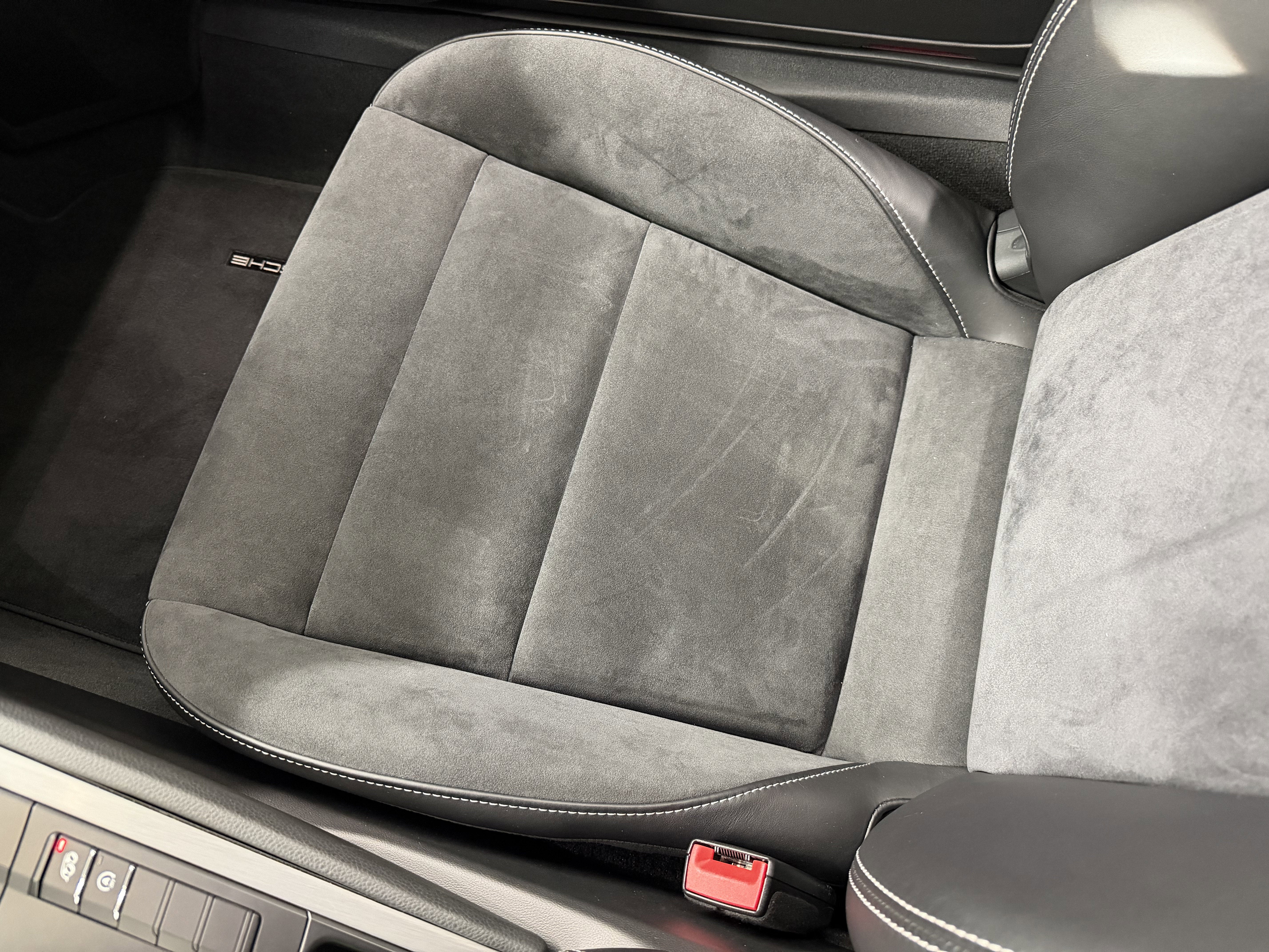 2020 Porsche 718 Cayman GT4