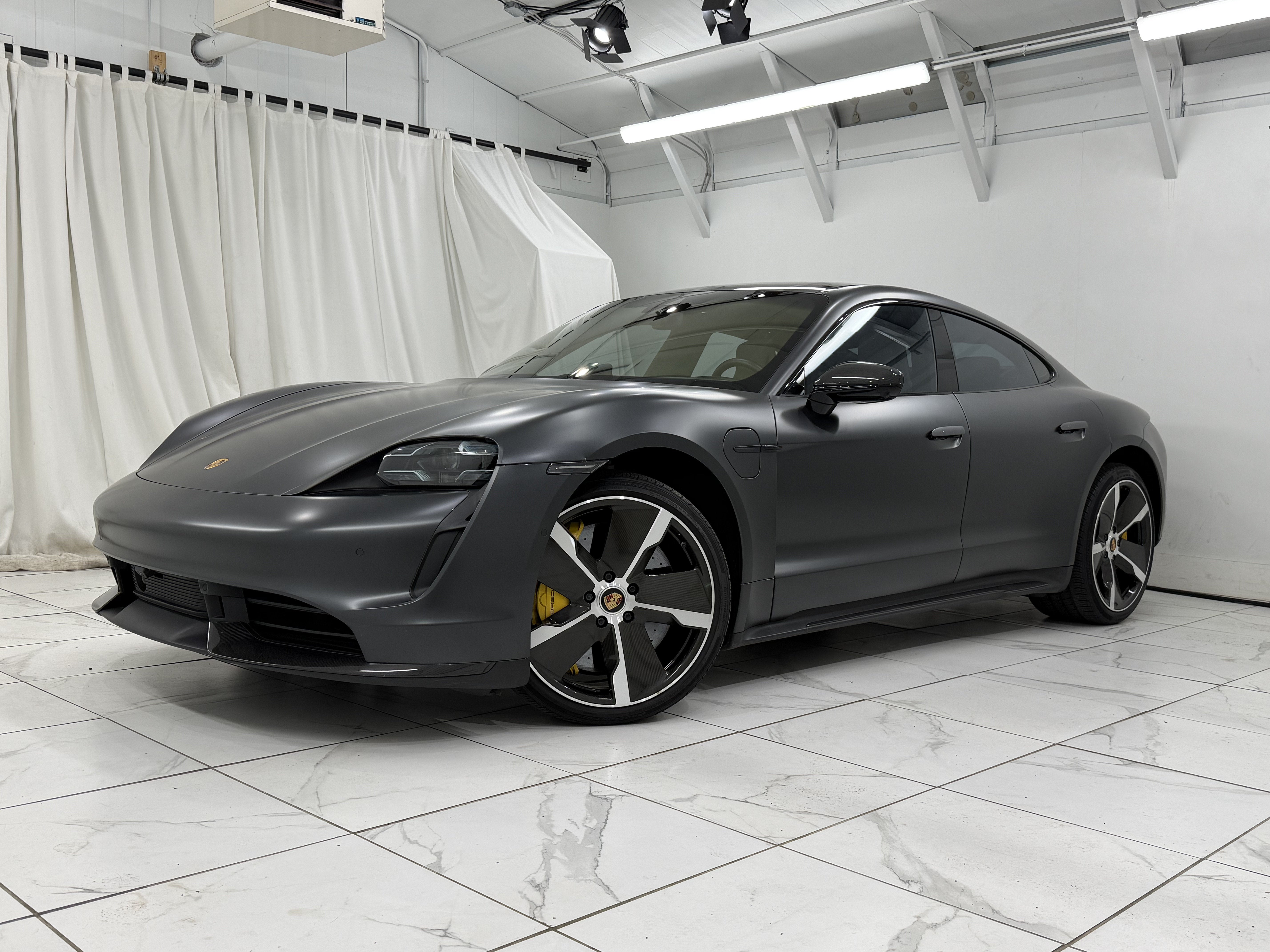 2020 Porsche Taycan Turbo S