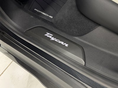 2020 Porsche Taycan Turbo S