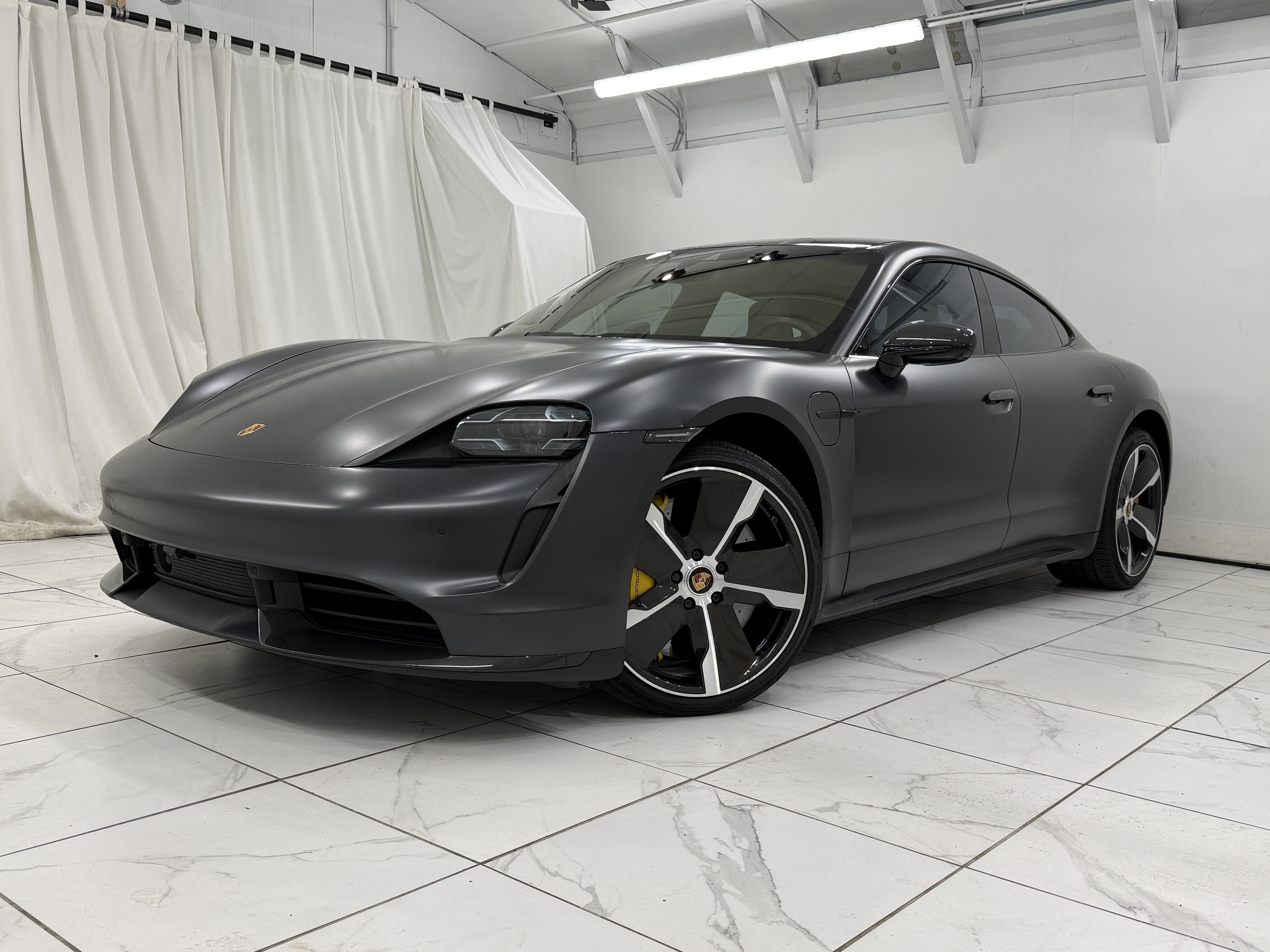 2020 Porsche Taycan Turbo S