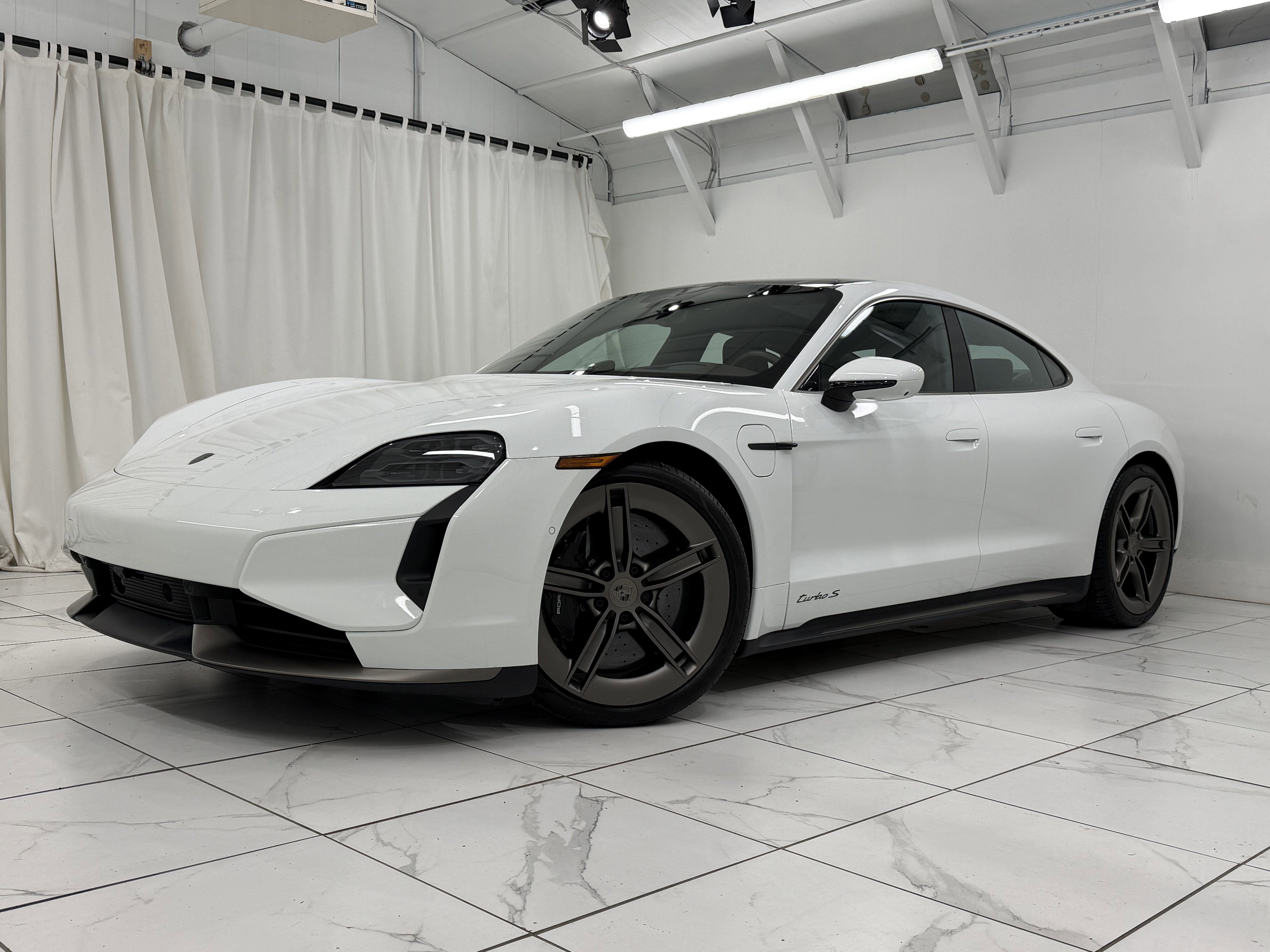 2025 Porsche Taycan Turbo S