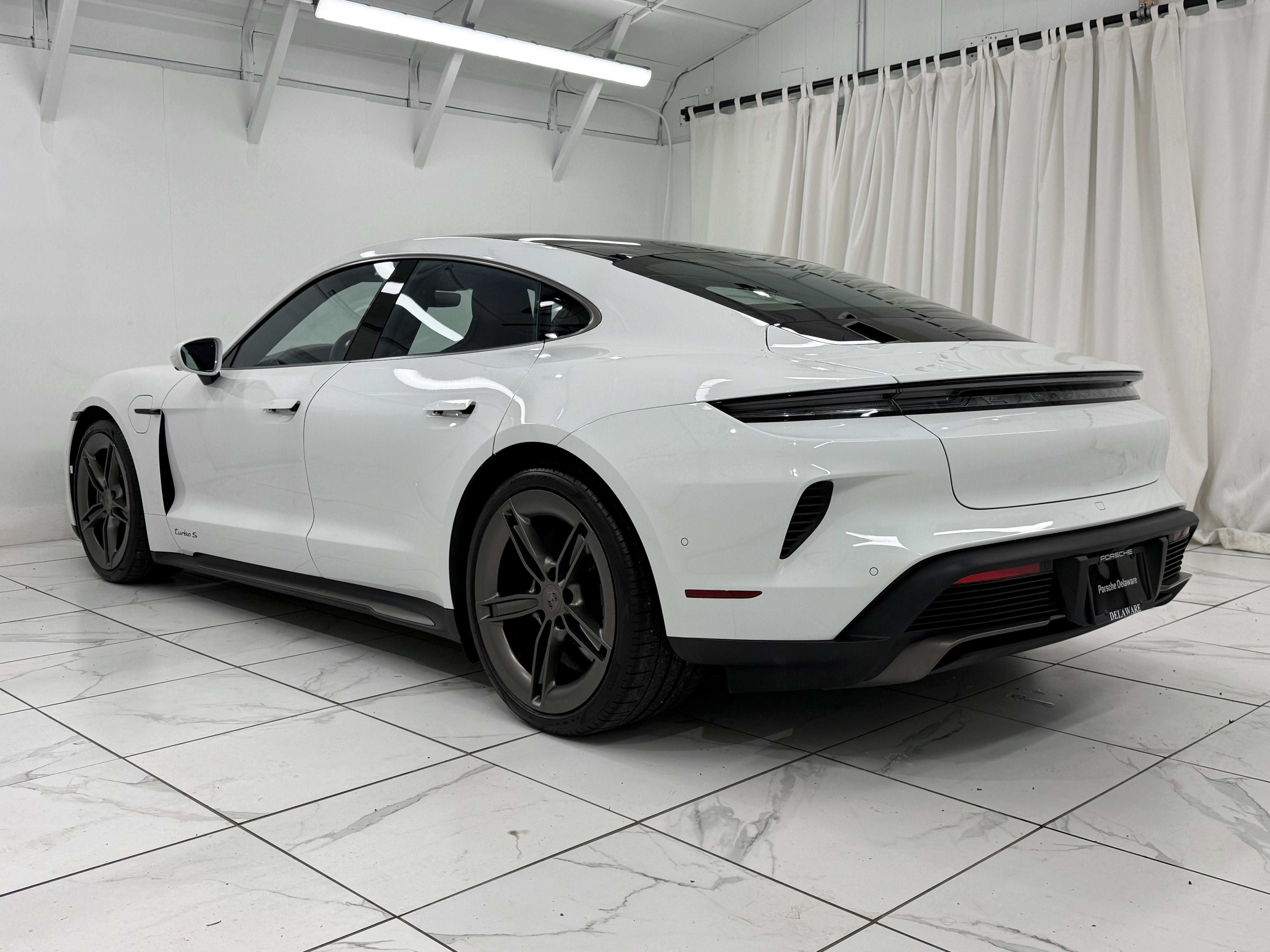 2025 Porsche Taycan Turbo S