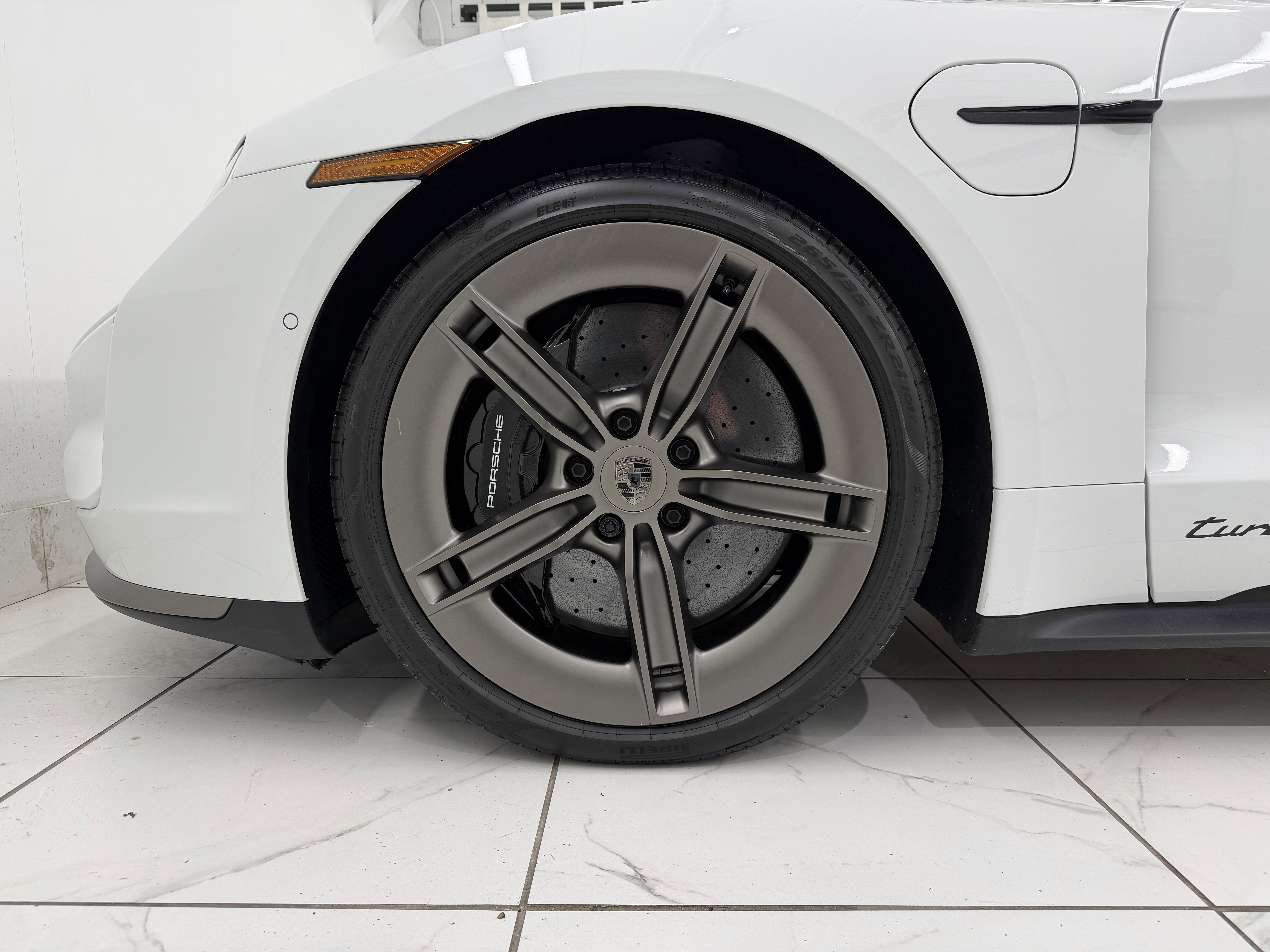 2025 Porsche Taycan Turbo S