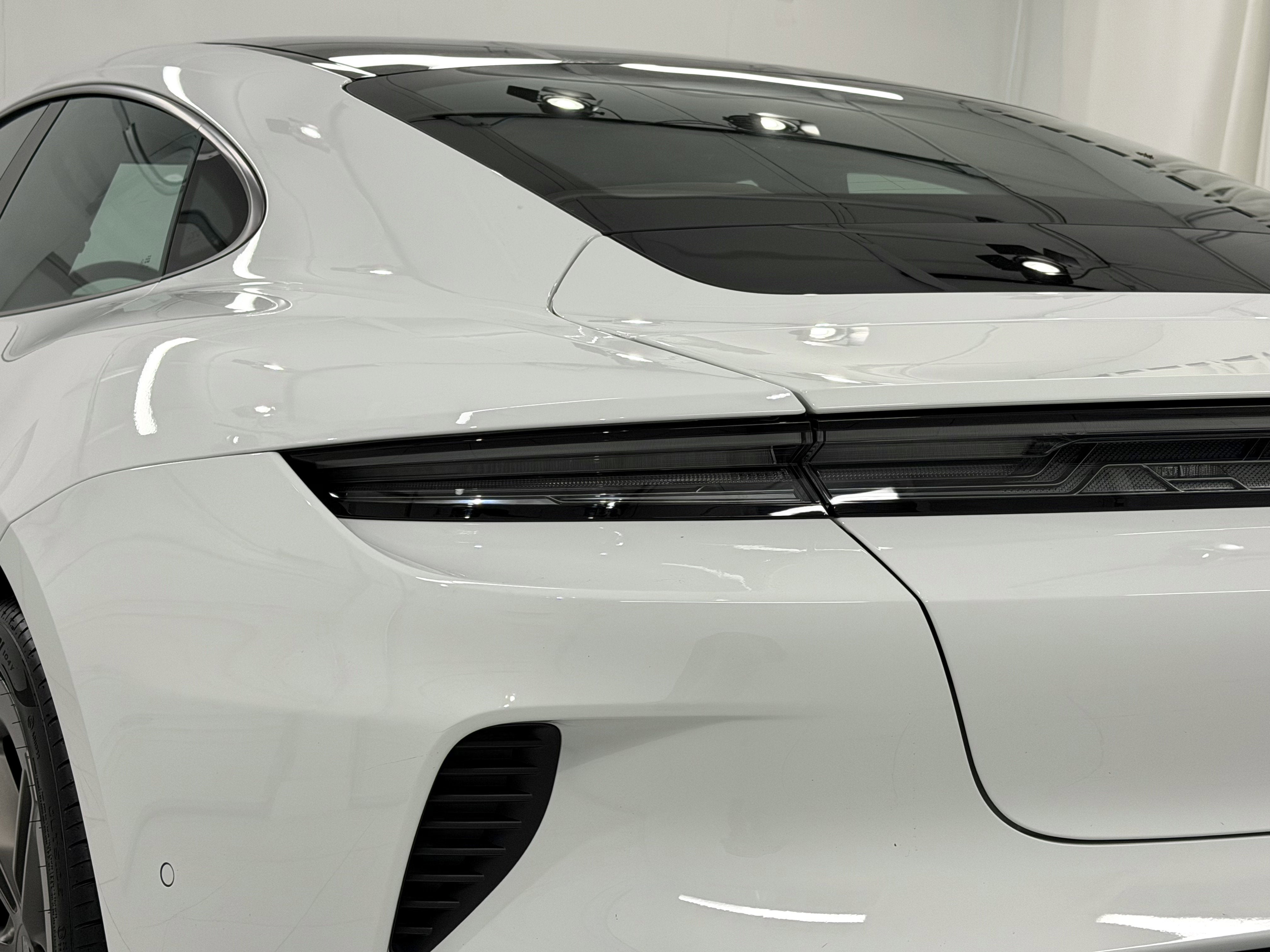 2025 Porsche Taycan Turbo S