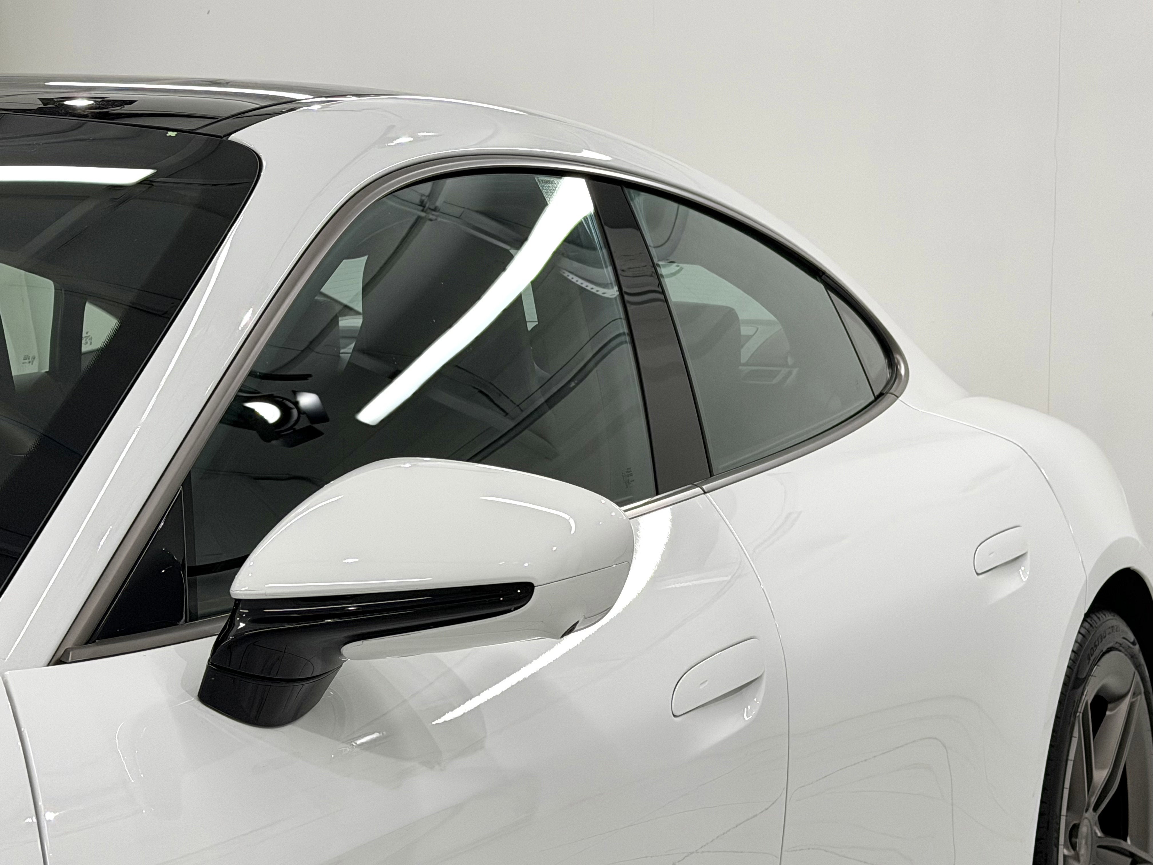 2025 Porsche Taycan Turbo S