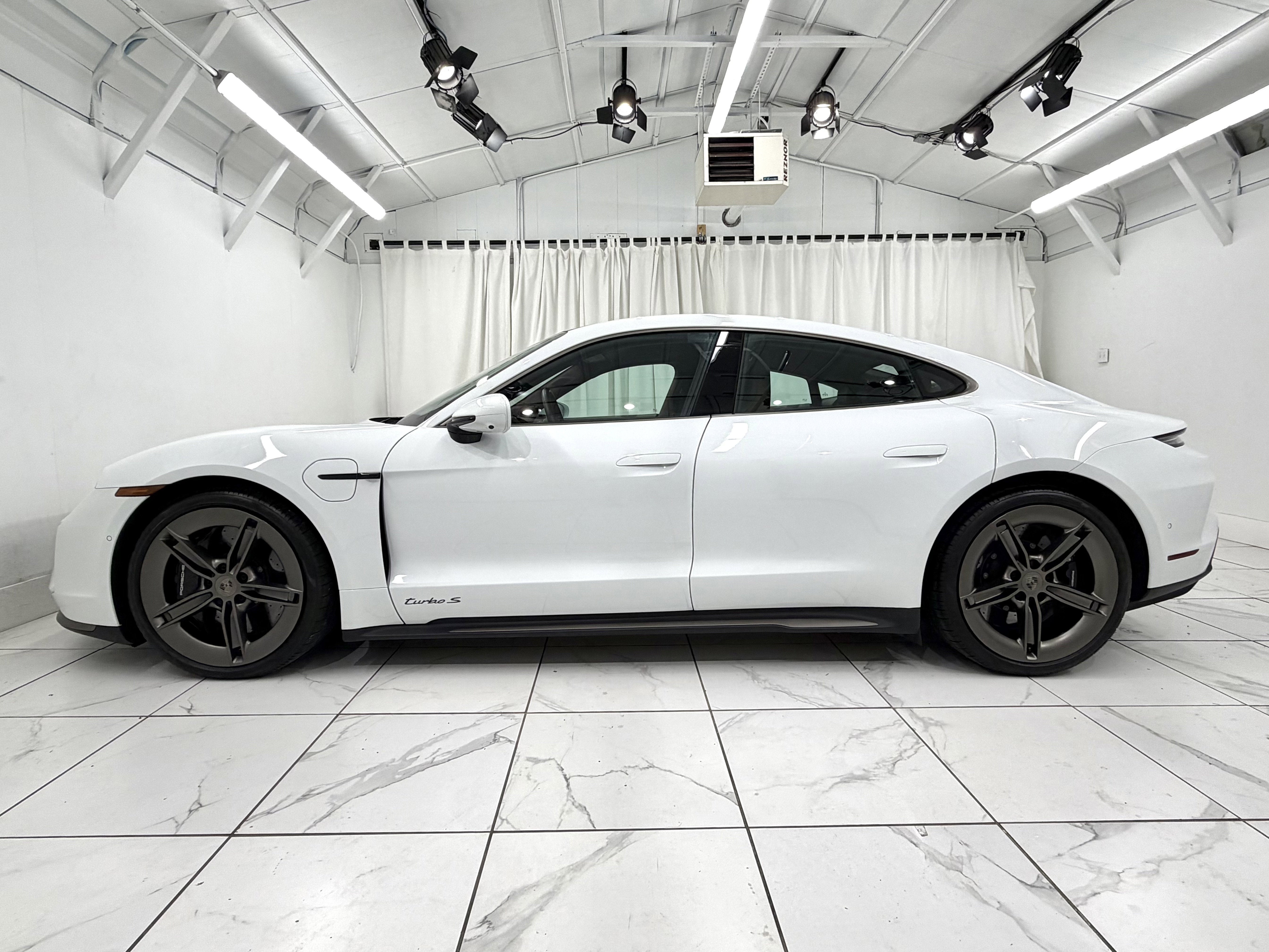 2025 Porsche Taycan Turbo S