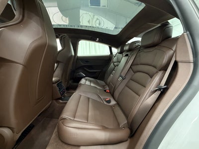 2025 Porsche Taycan Turbo S