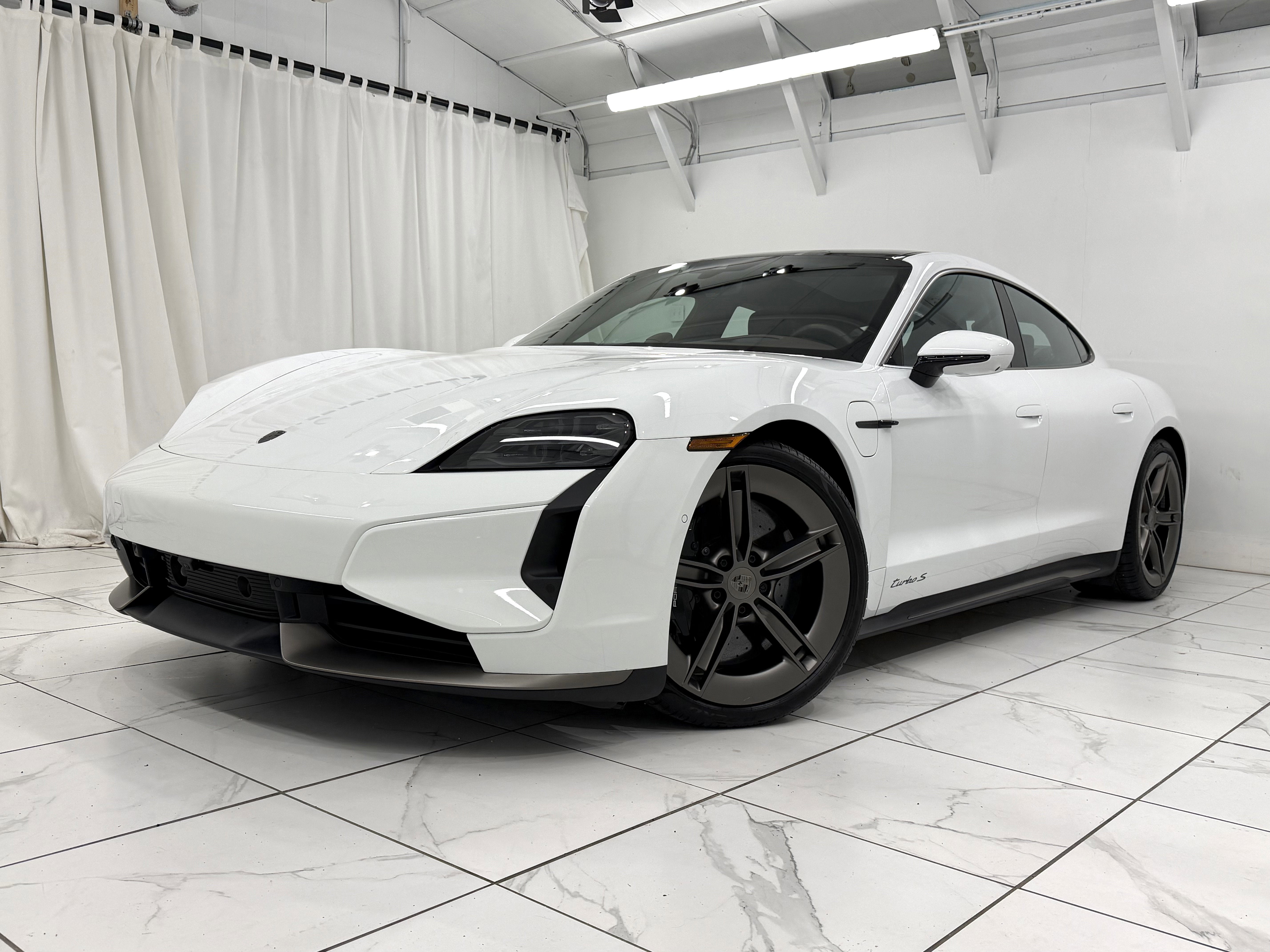 2025 Porsche Taycan Turbo S