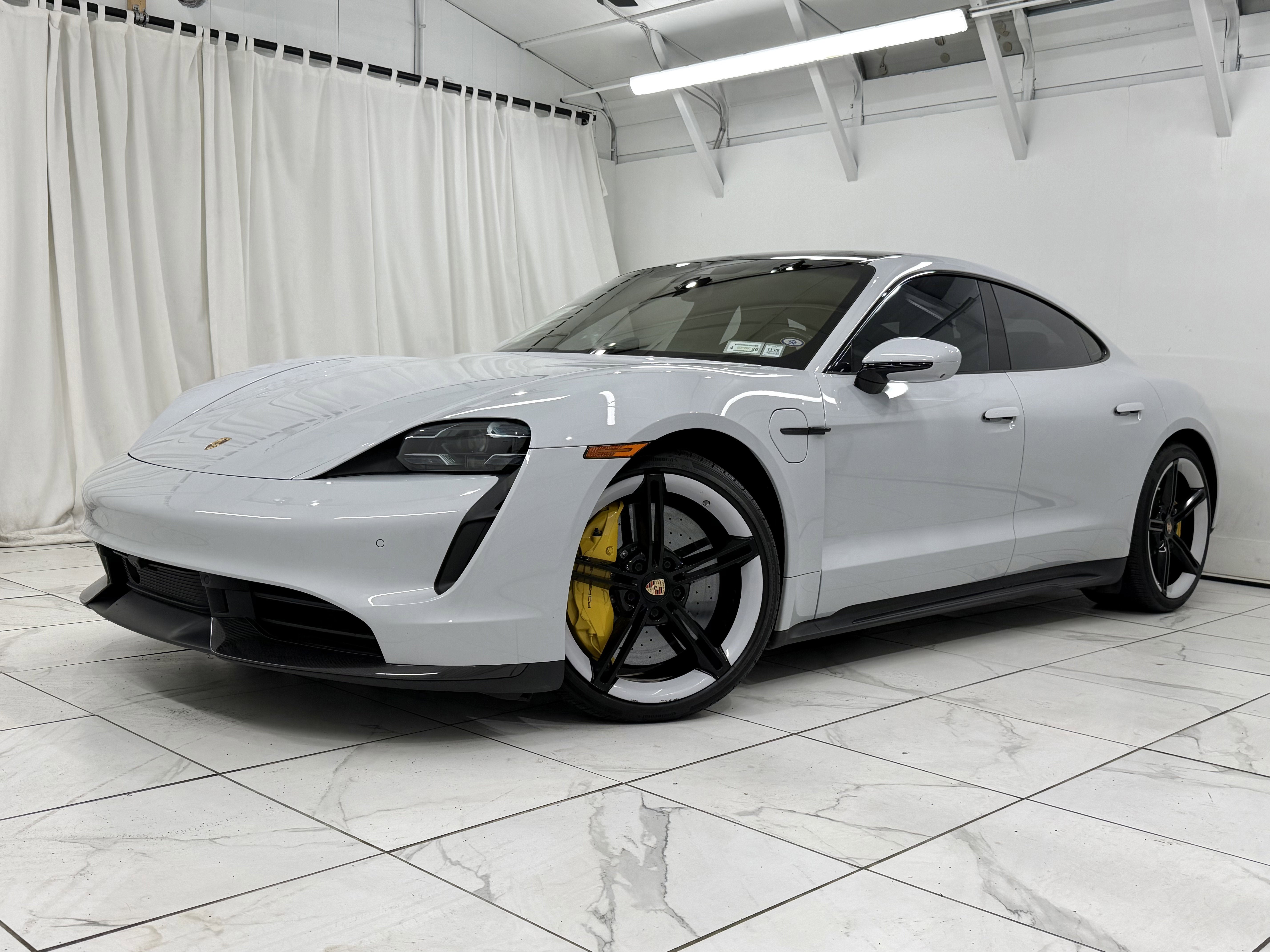 2021 Porsche Taycan Turbo S
