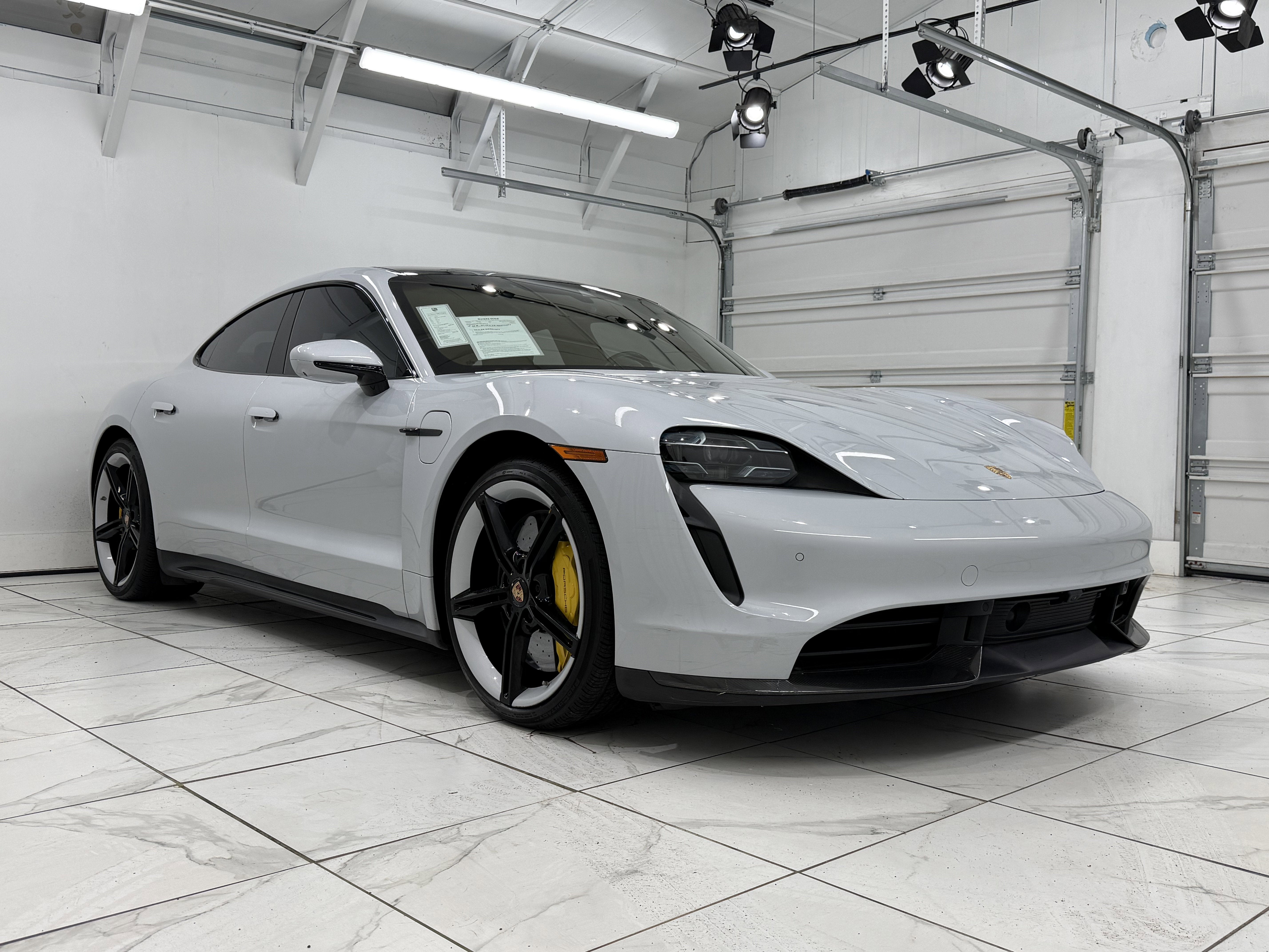 2021 Porsche Taycan Turbo S