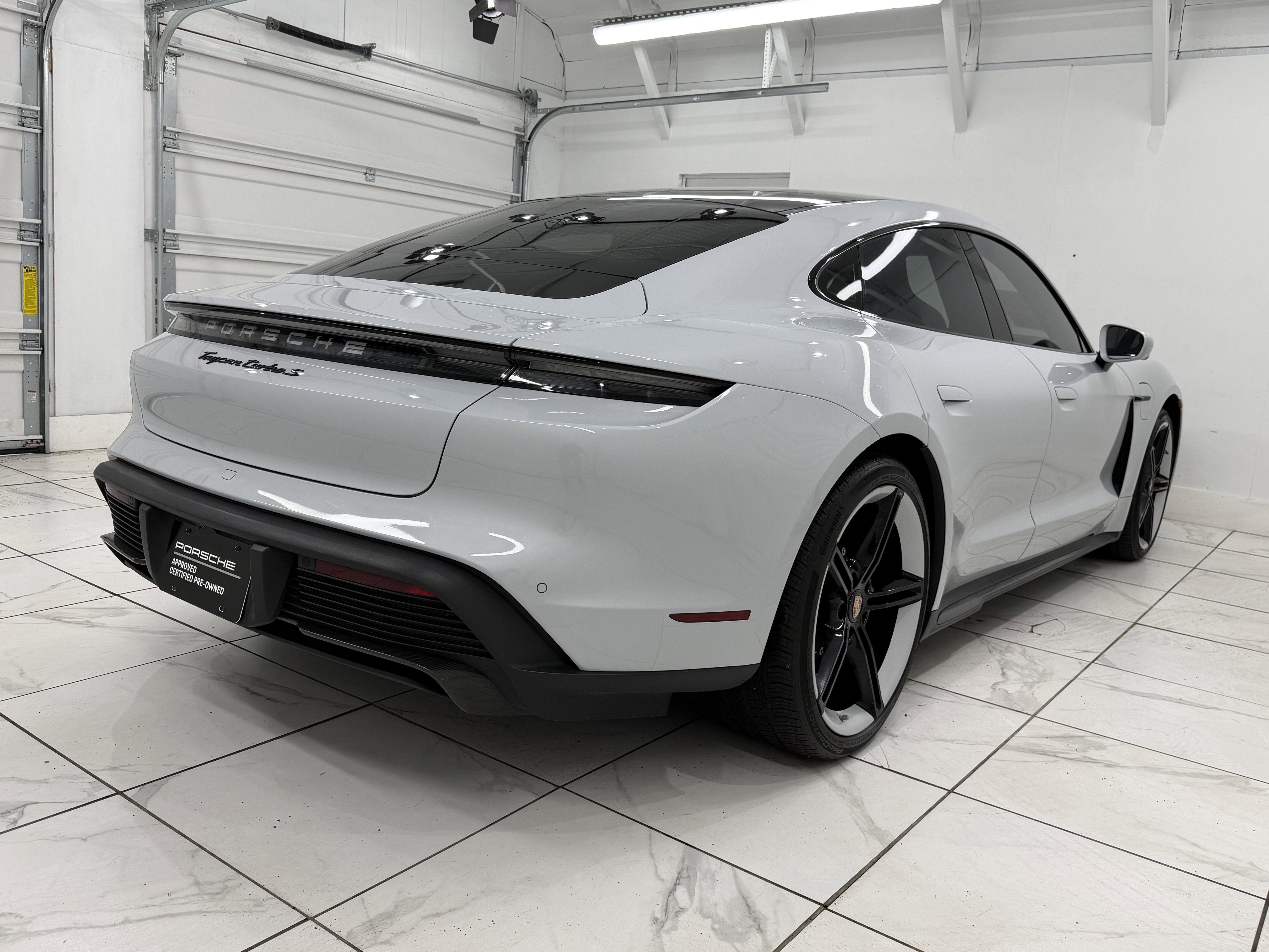 2021 Porsche Taycan Turbo S