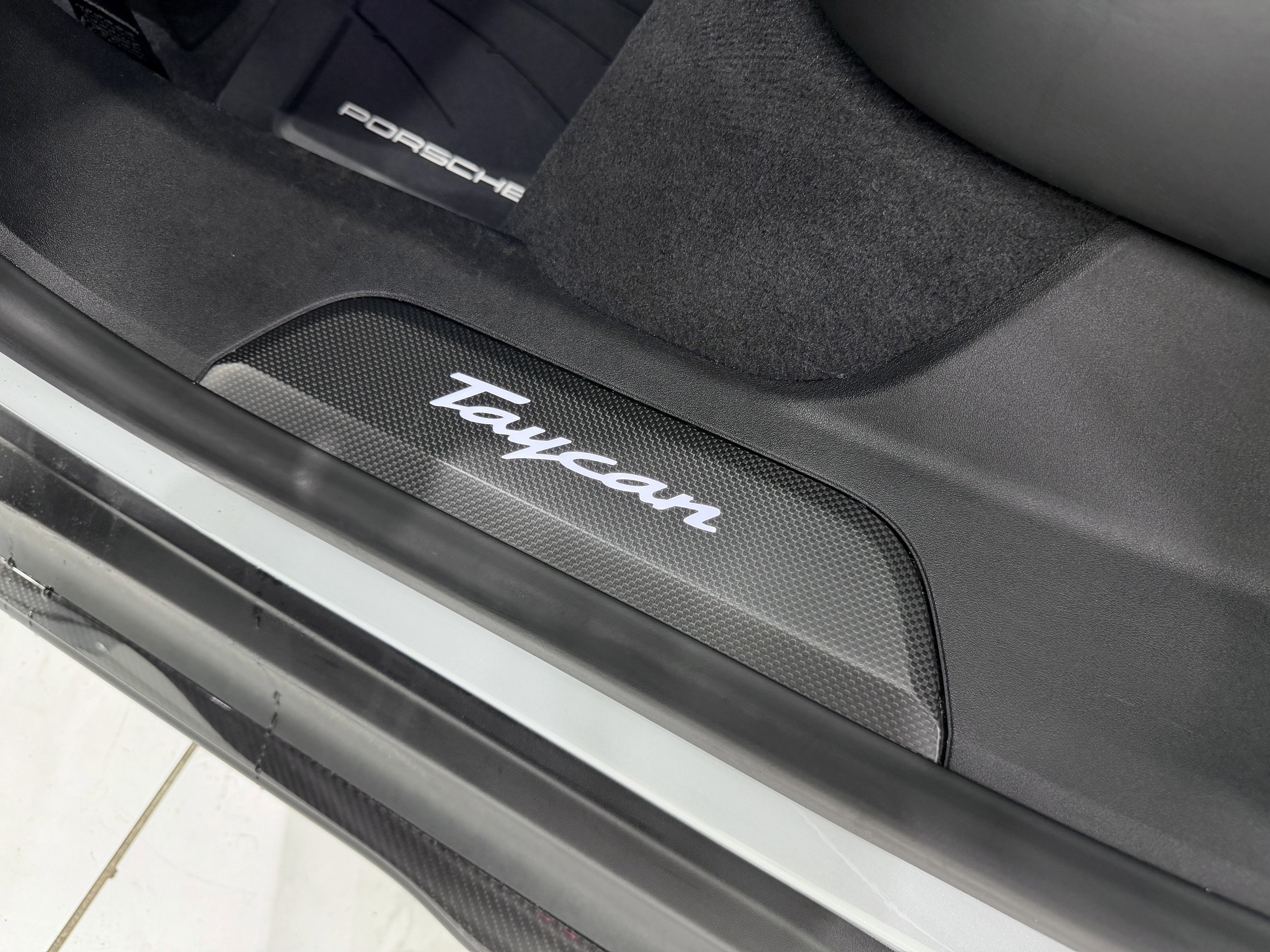 2021 Porsche Taycan Turbo S