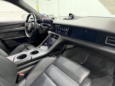 2021 Porsche Taycan Turbo S