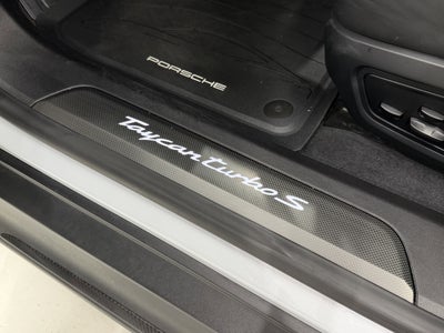 2021 Porsche Taycan Turbo S