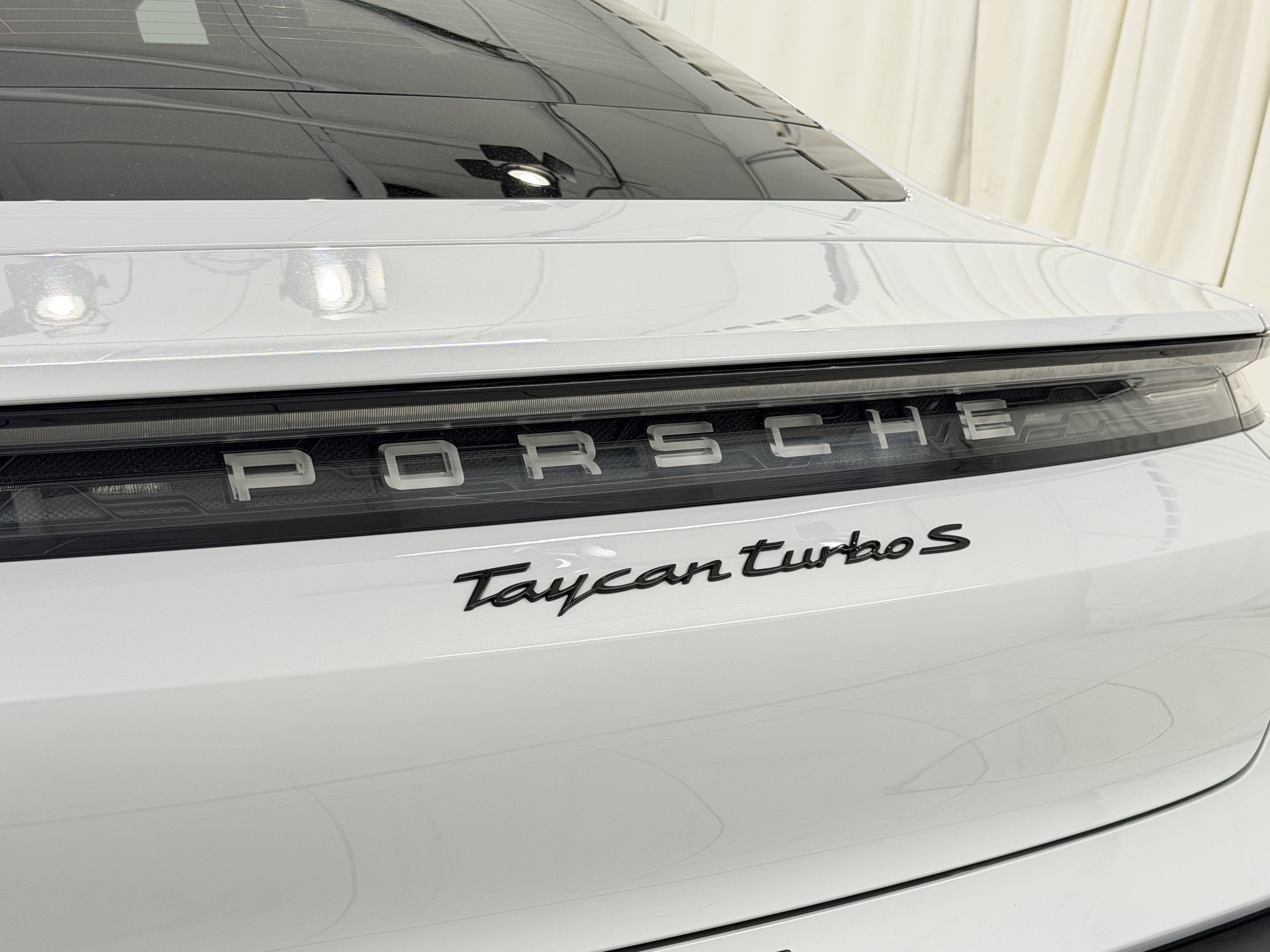 2021 Porsche Taycan Turbo S
