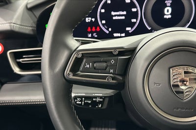 2025 Porsche Taycan Turbo