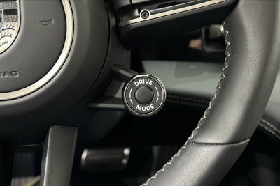 2025 Porsche Taycan Turbo