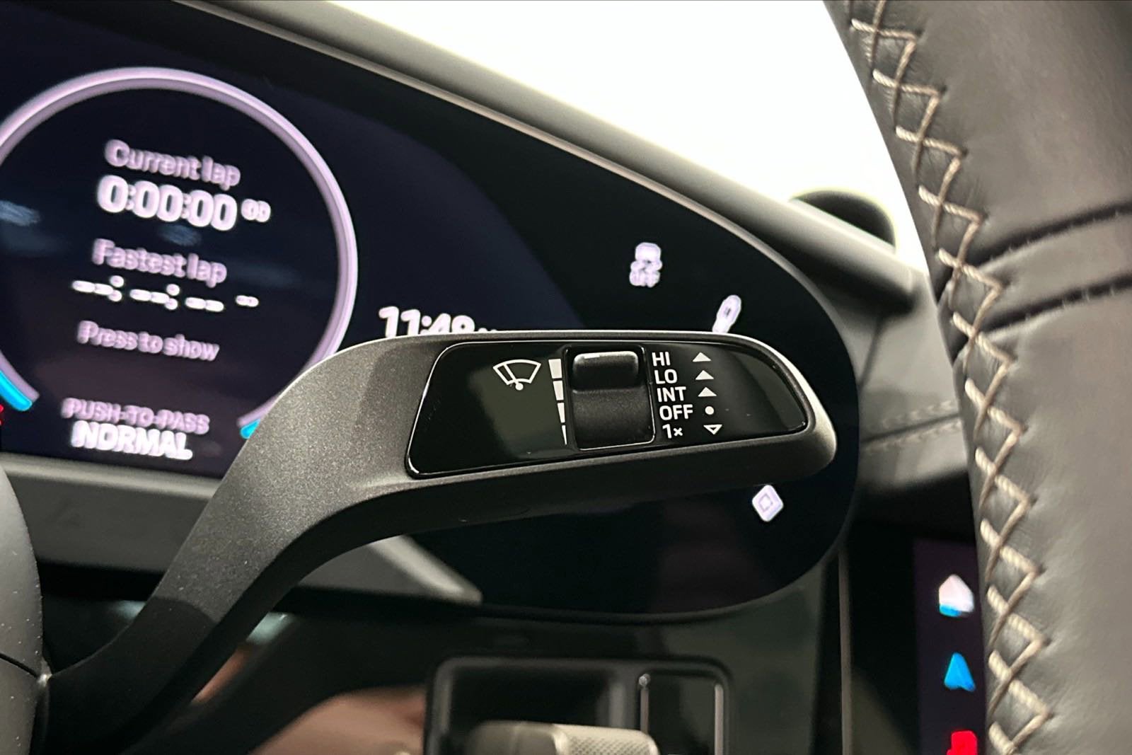 2025 Porsche Taycan Turbo