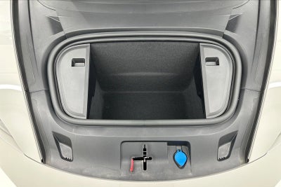 2025 Porsche Taycan Turbo