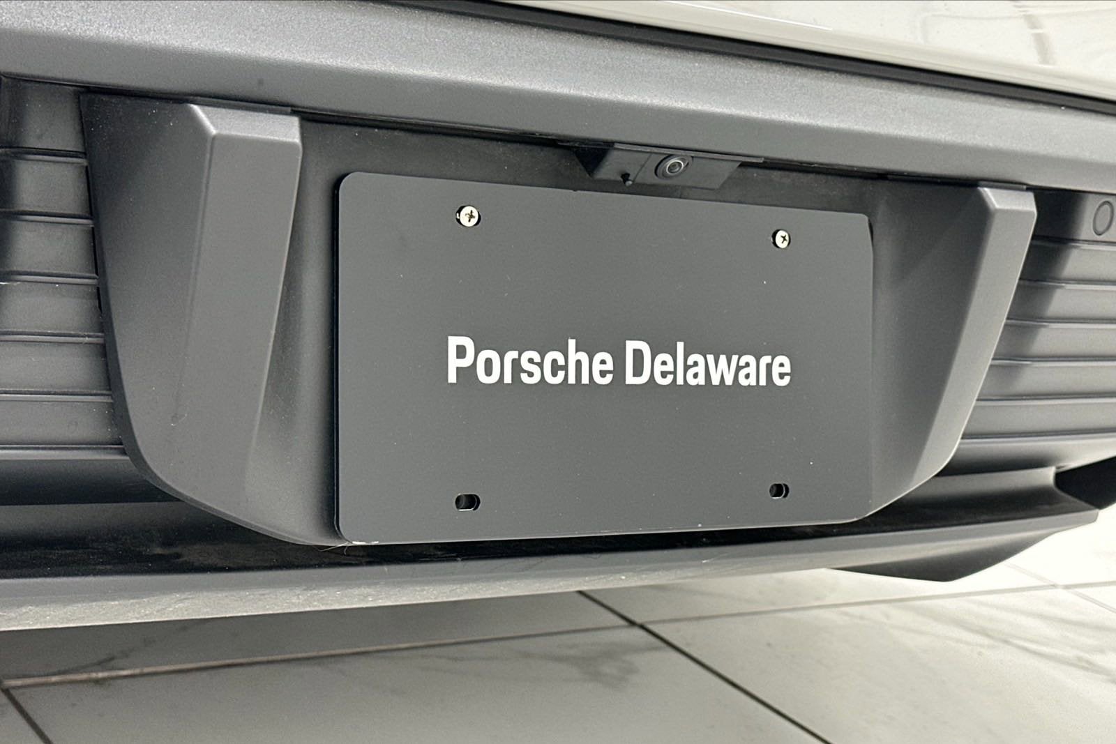 2025 Porsche Taycan Turbo