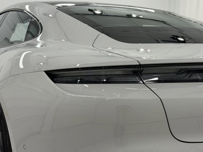 2024 Porsche Taycan GTS