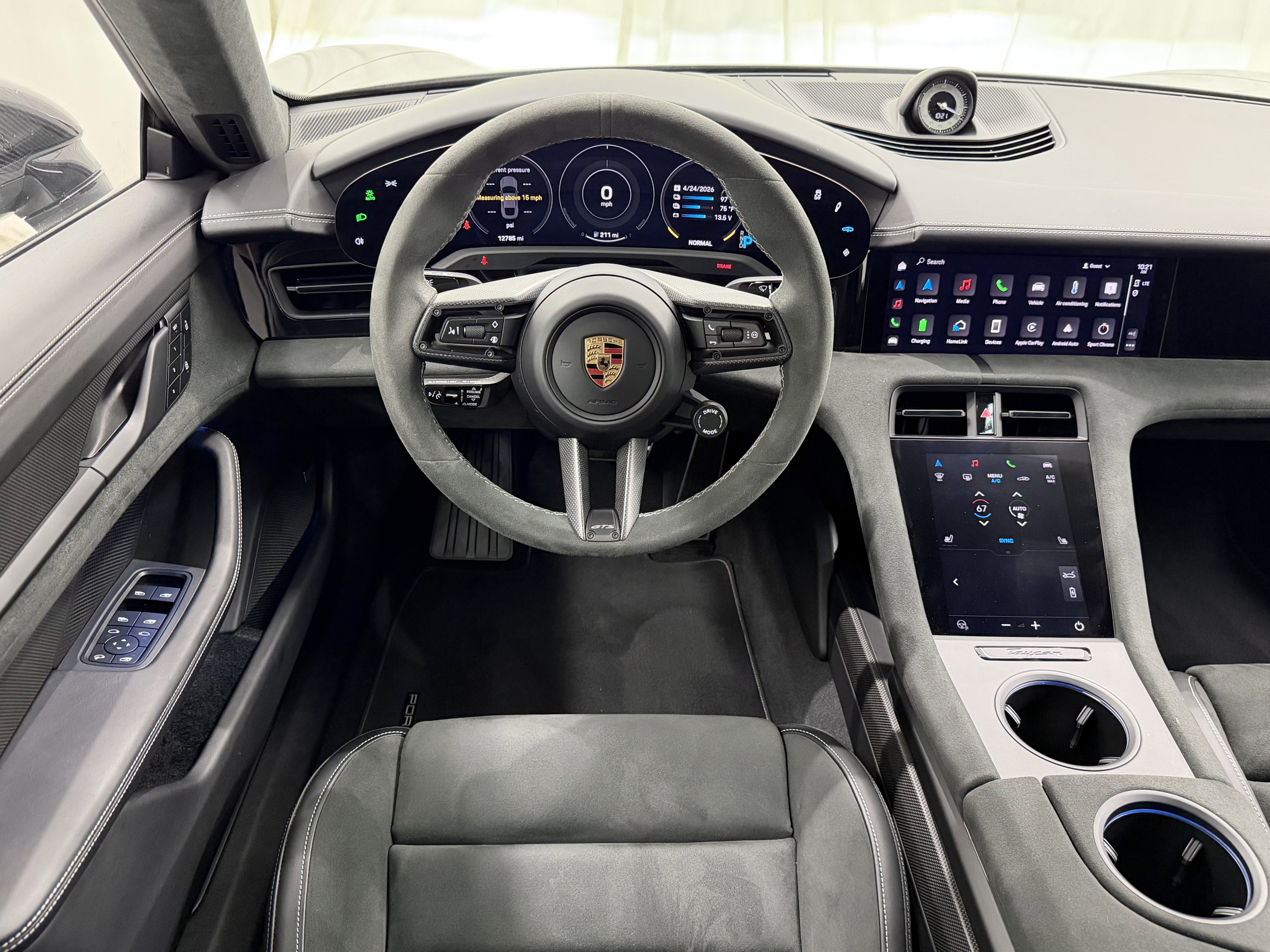 2024 Porsche Taycan GTS
