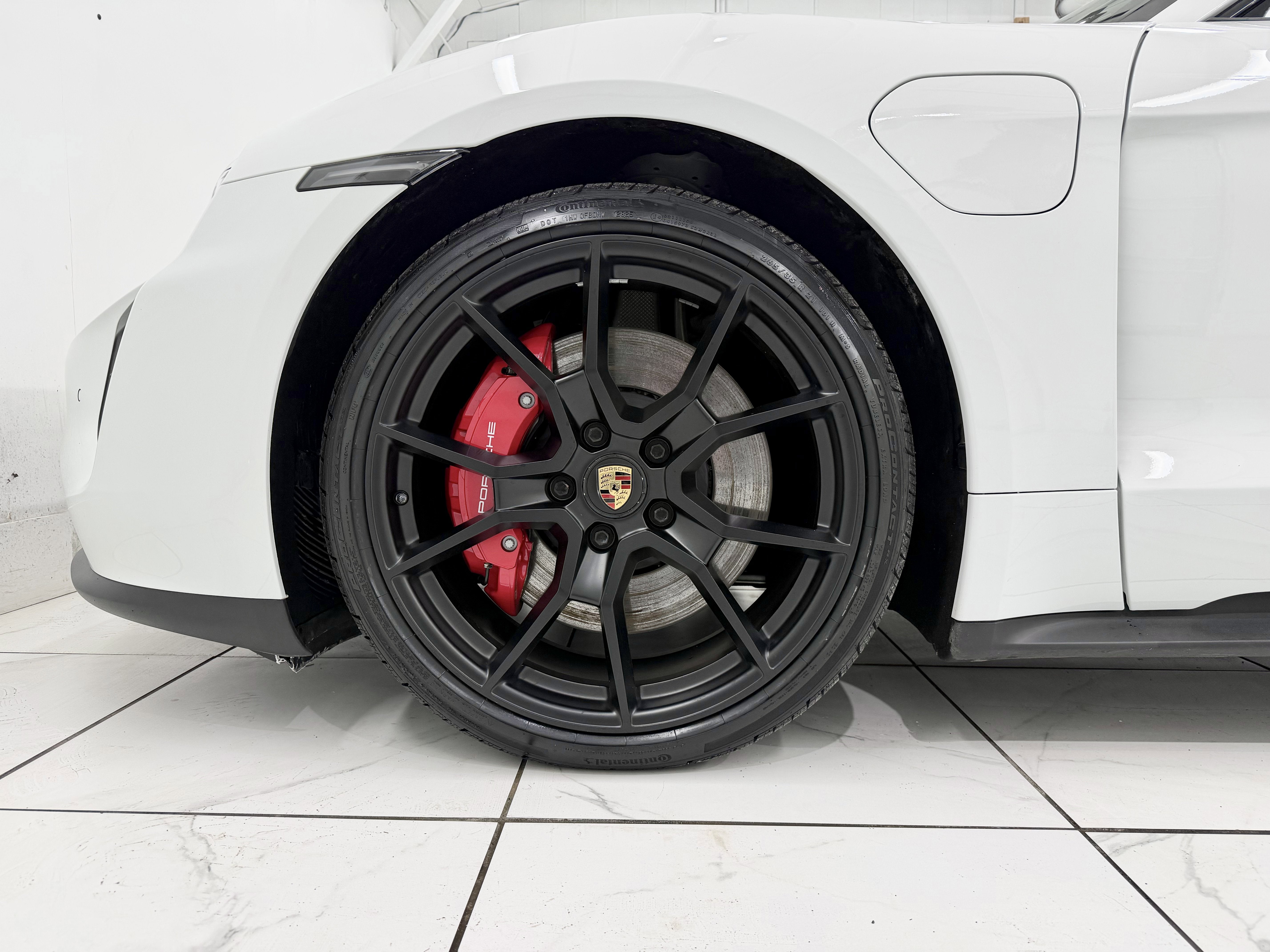 2024 Porsche Taycan GTS