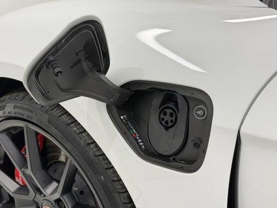 2024 Porsche Taycan GTS