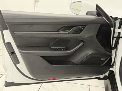 2024 Porsche Taycan GTS