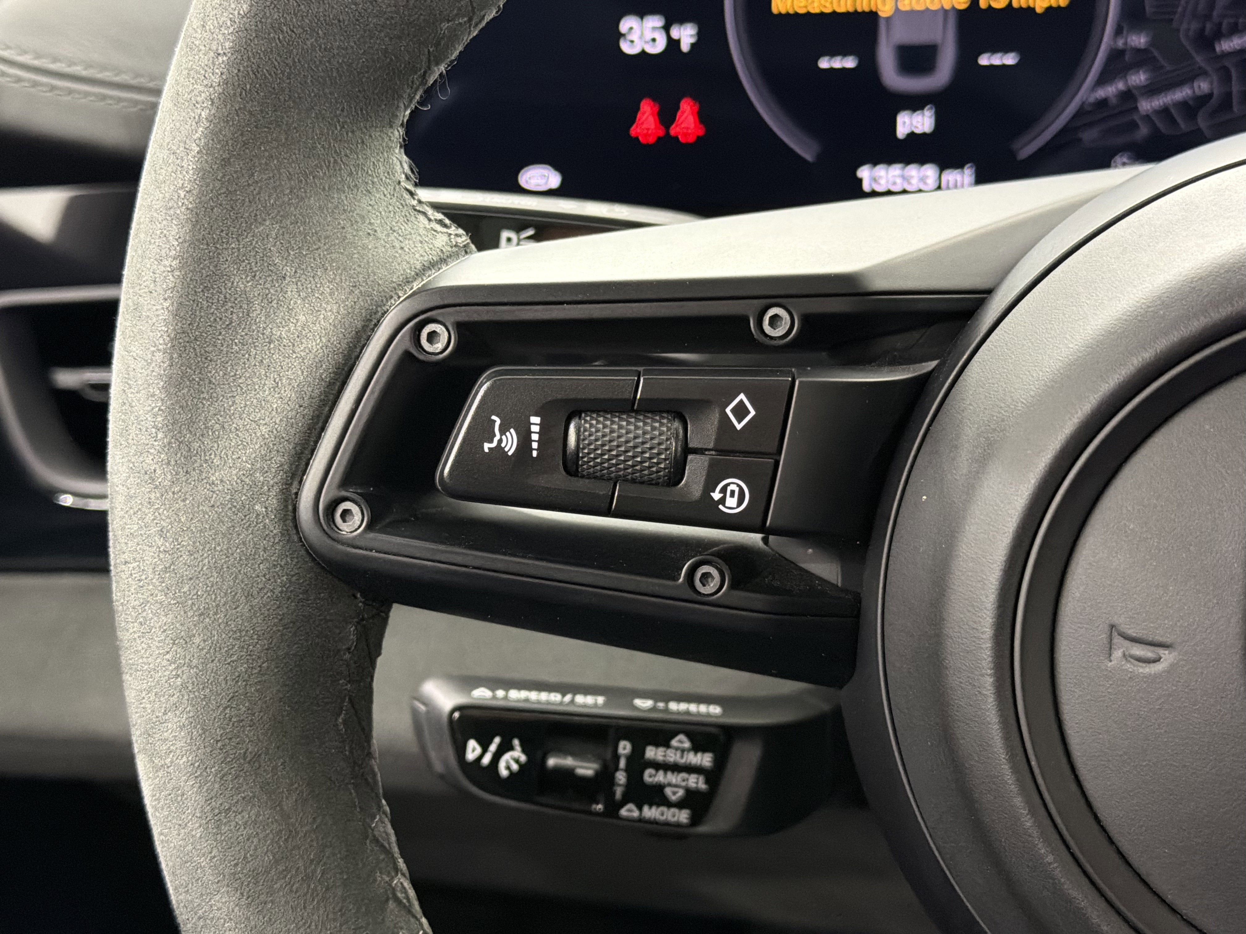 2024 Porsche Taycan GTS