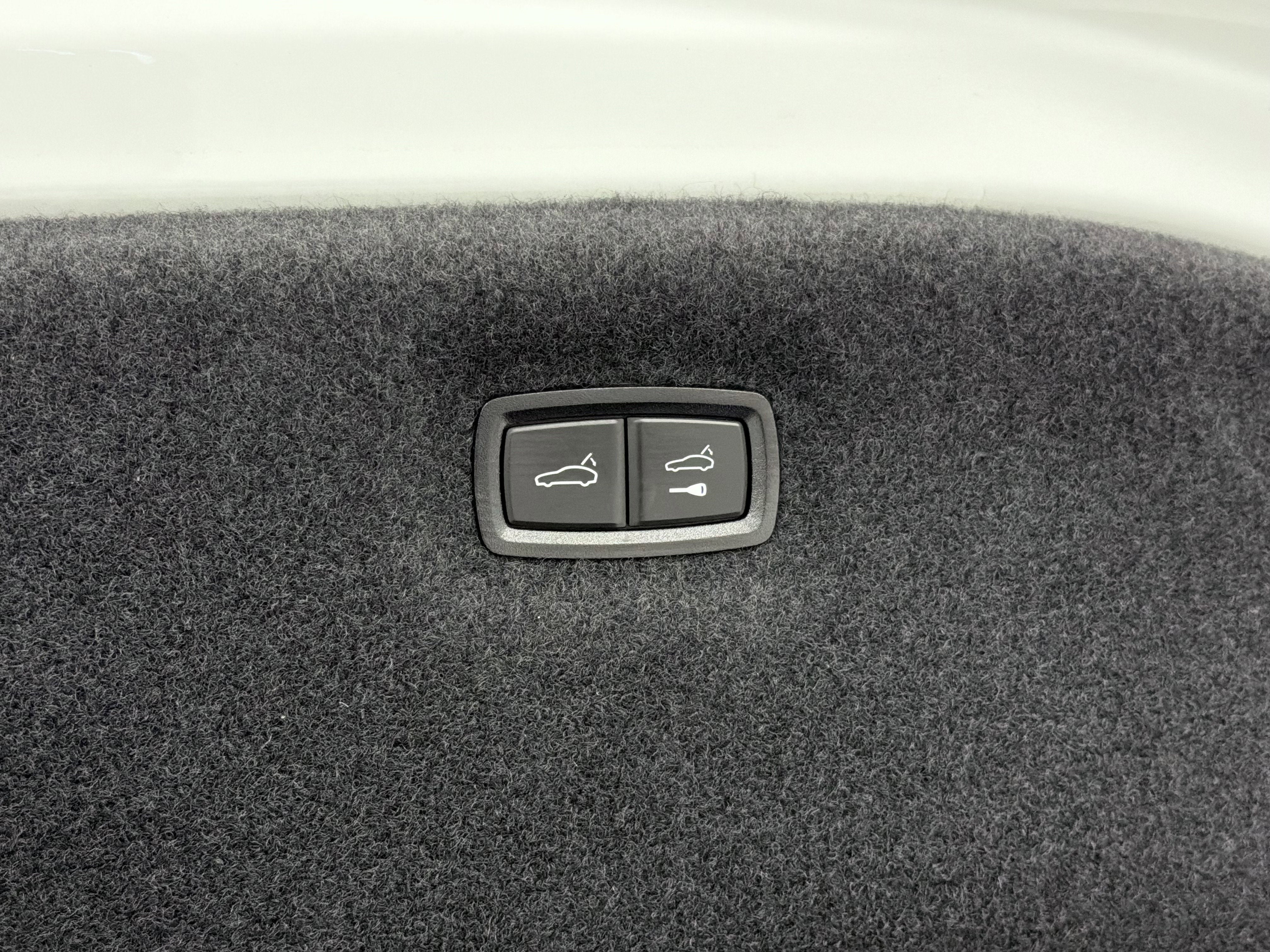 2024 Porsche Taycan GTS