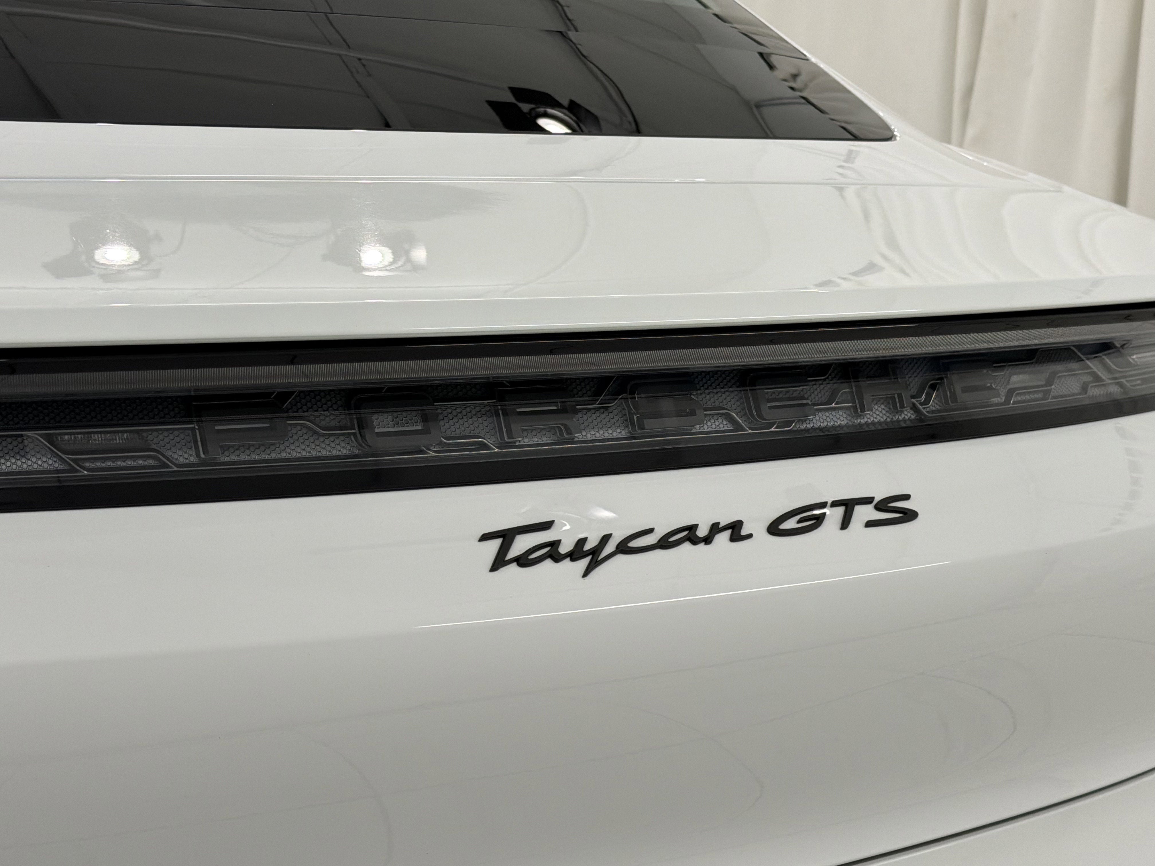 2024 Porsche Taycan GTS