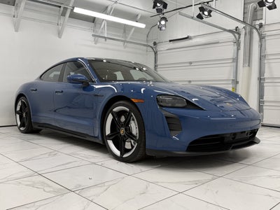 2023 Porsche Taycan Gts